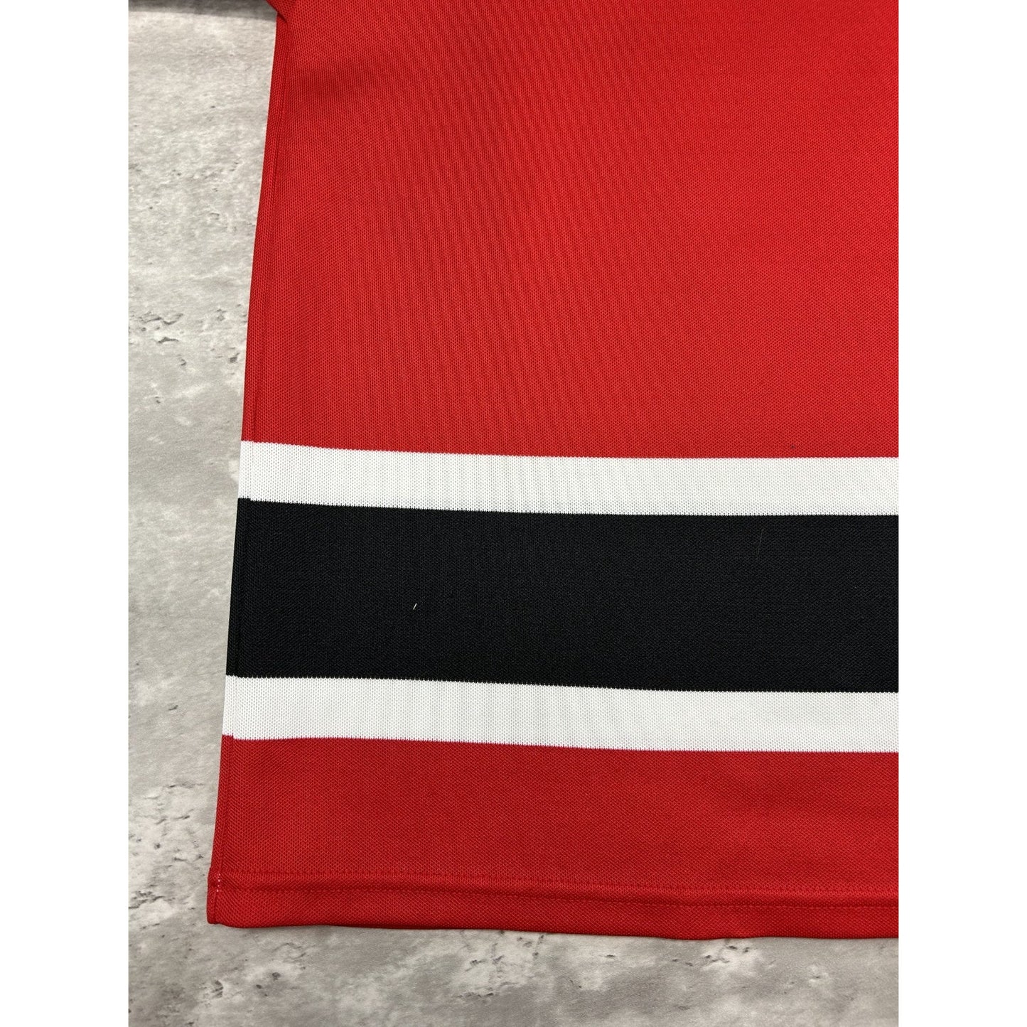 Vintage 90s New Jersey Devils NHL CCM Maska Hockey Jersey Size Small Red
