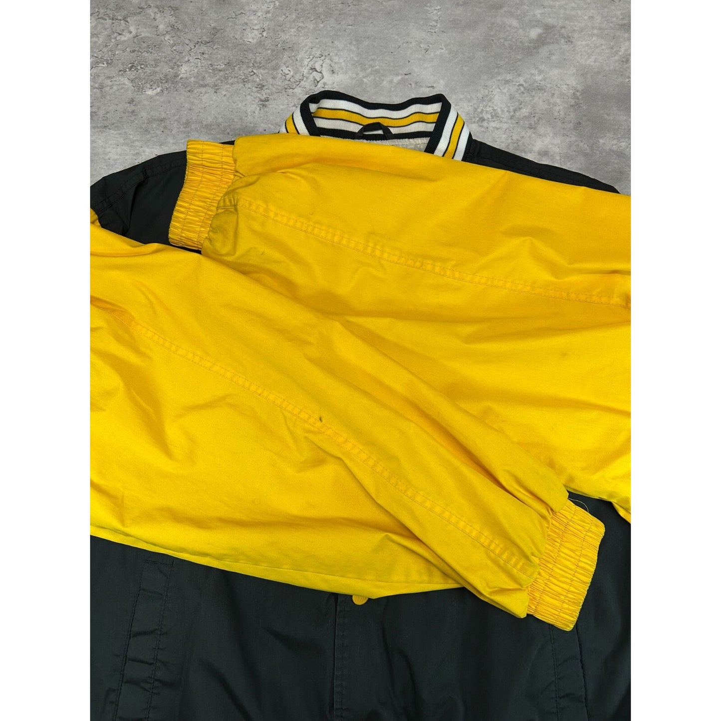 Vintage 90s Pittsburgh Steelers NFL Embroidered Nylon Bomber Jacket Size XL