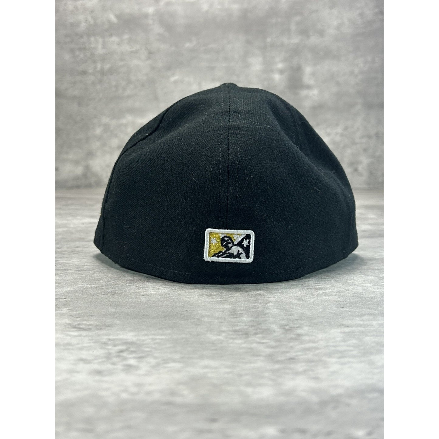 Round Rock Armadillos MiLB Embroidered Logo Baseball Fitted Hat 7 3/8