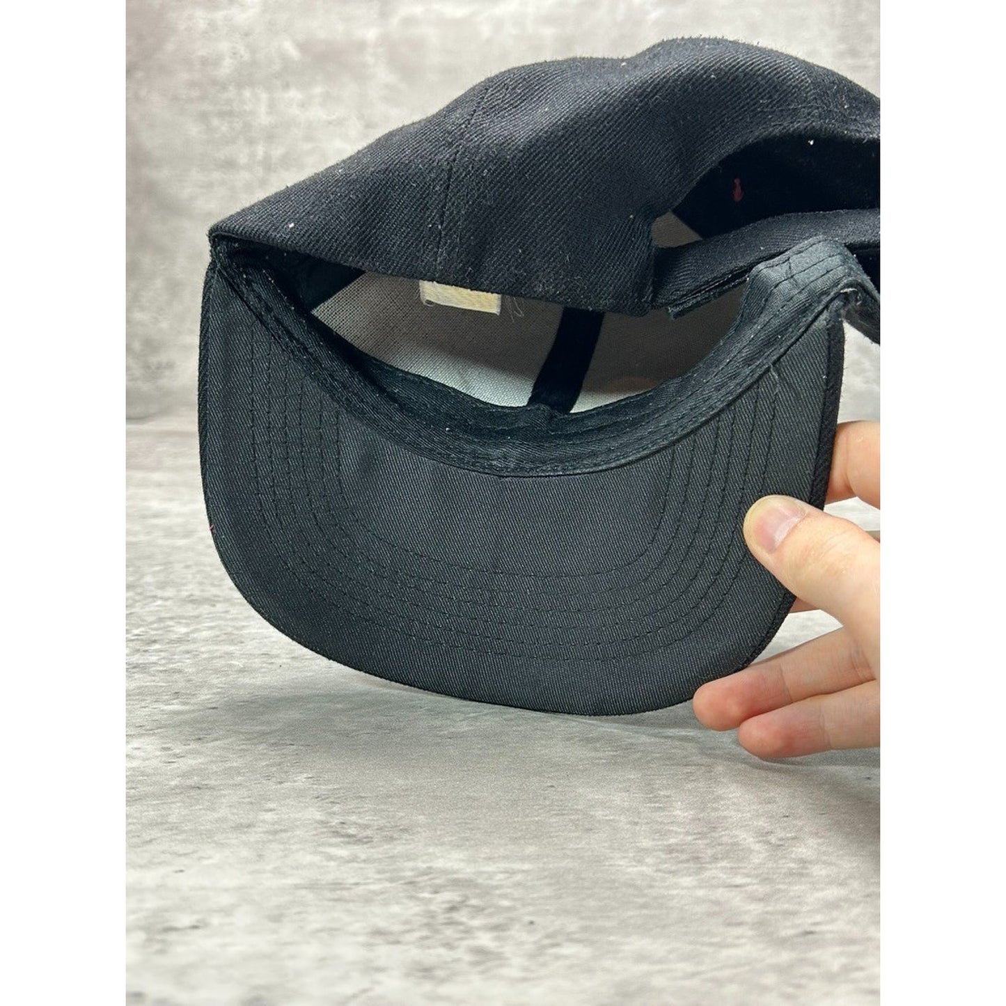 Vintage Nike Embroidered Swoosh Strapback Hat OSFA Black