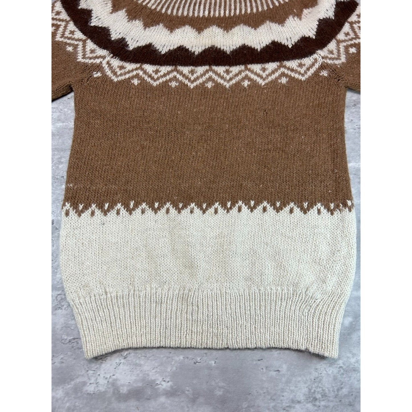 Vintage 1970s San Francisco Abstract Striped Heavyweight Knit Sweater Size Large