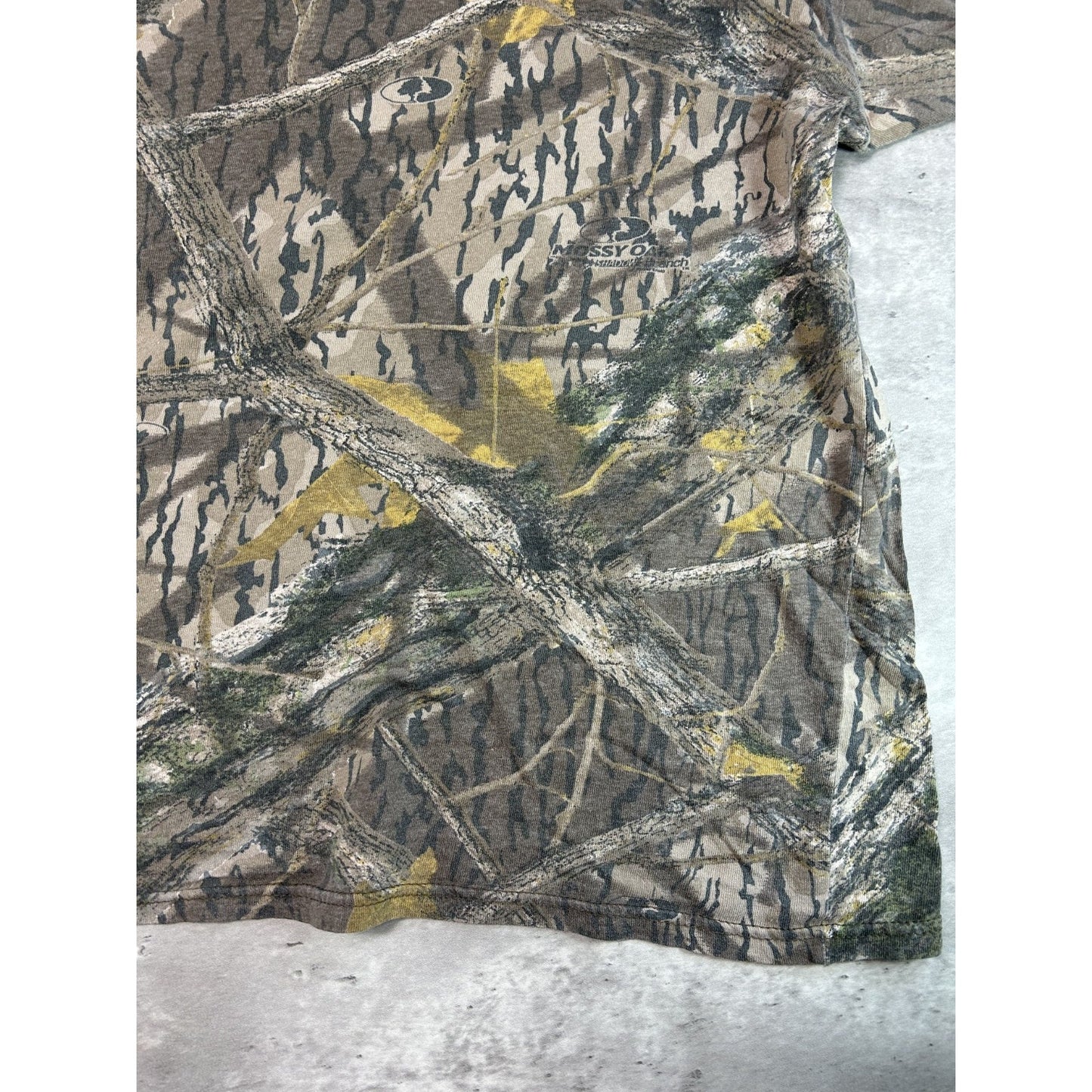 Vintage 90s Mossy Oak Shadow Branch Tree Camo Hunting T-Shirt Size 3XL