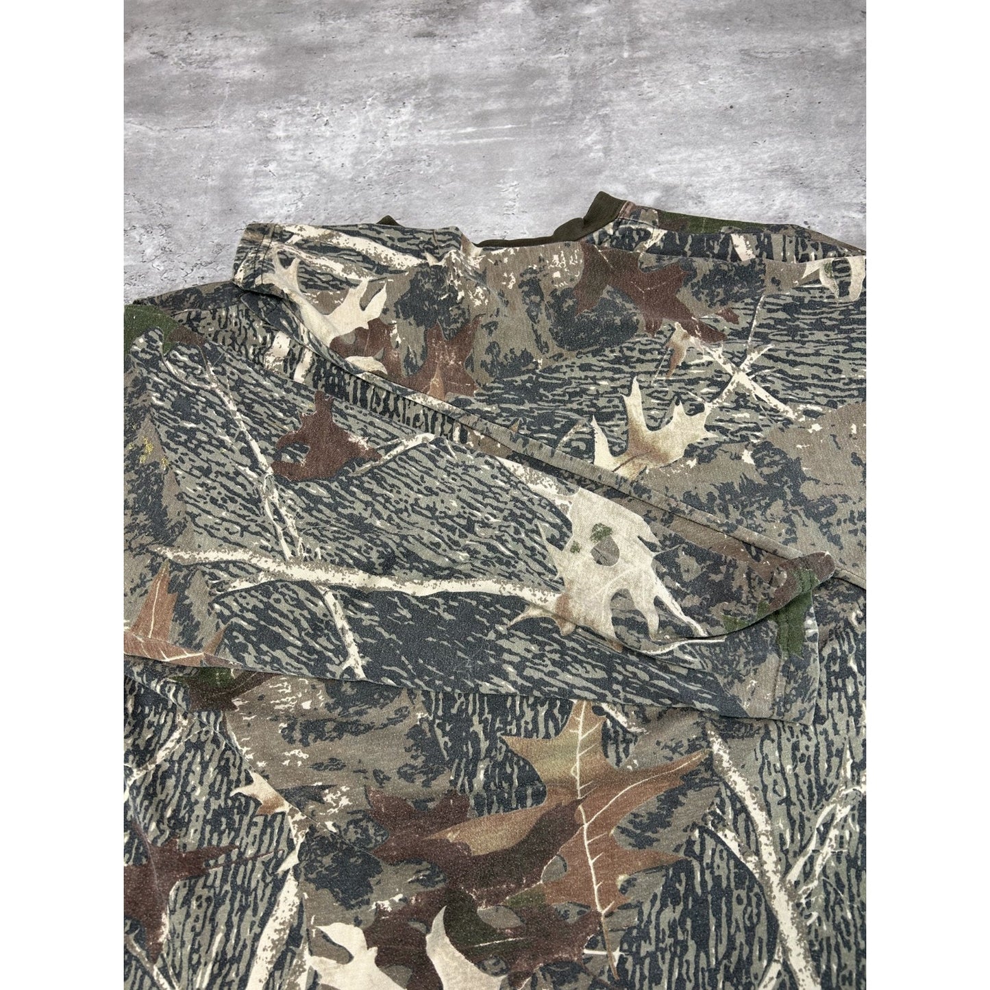Vintage Old Mill Tree Camo Pocket Long Sleeve Hunting T-Shirt Size XL