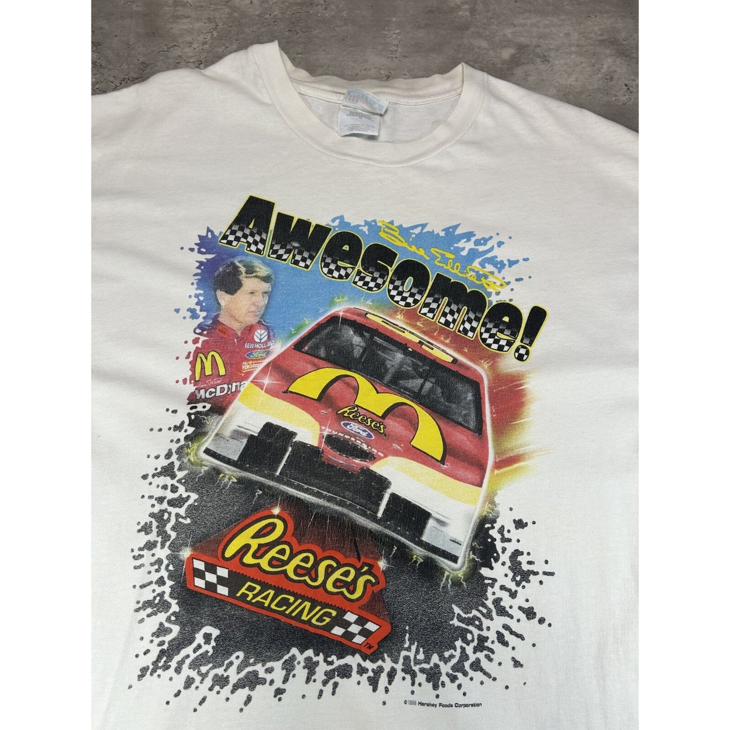 Vintage 1998 Bill Elliott #94 Reeses Racing Nascar Graphic T-Shirt Size XL White