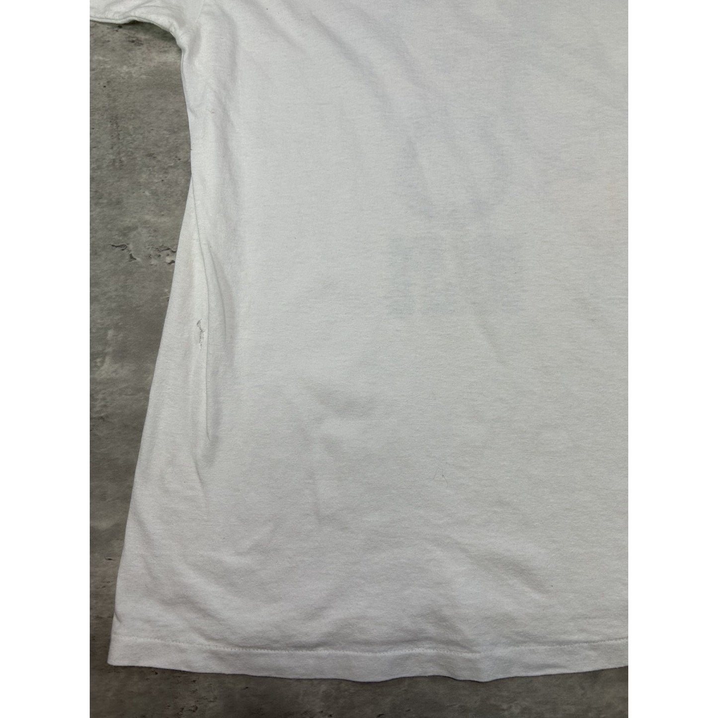 Vintage 90s Indianapolis Colts NFL Helmet Graphic Football T-Shirt Size XL