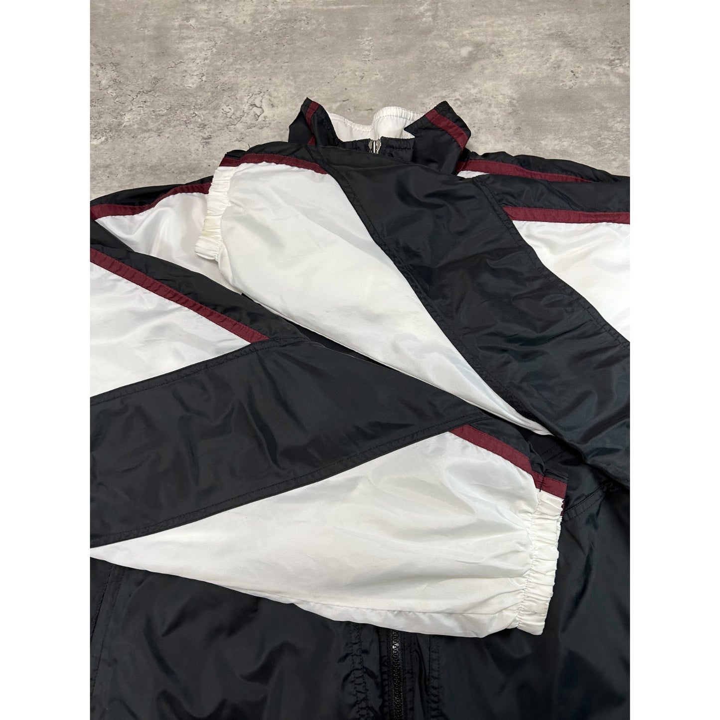 Vintage 90s Nike Embroidered Swoosh Nylon Full Zip Windbreaker Jacket Size Large