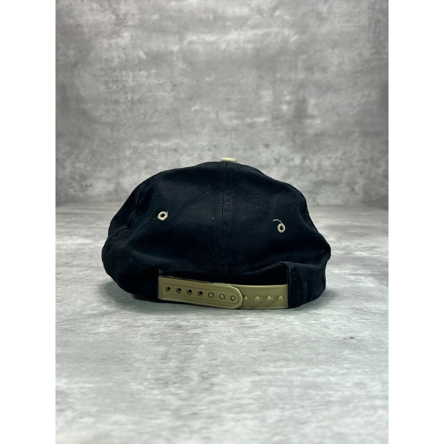 Vintage 90s Looney Tunes Taz Loud Mouth TV Show Promo Snapback Hat OSFA