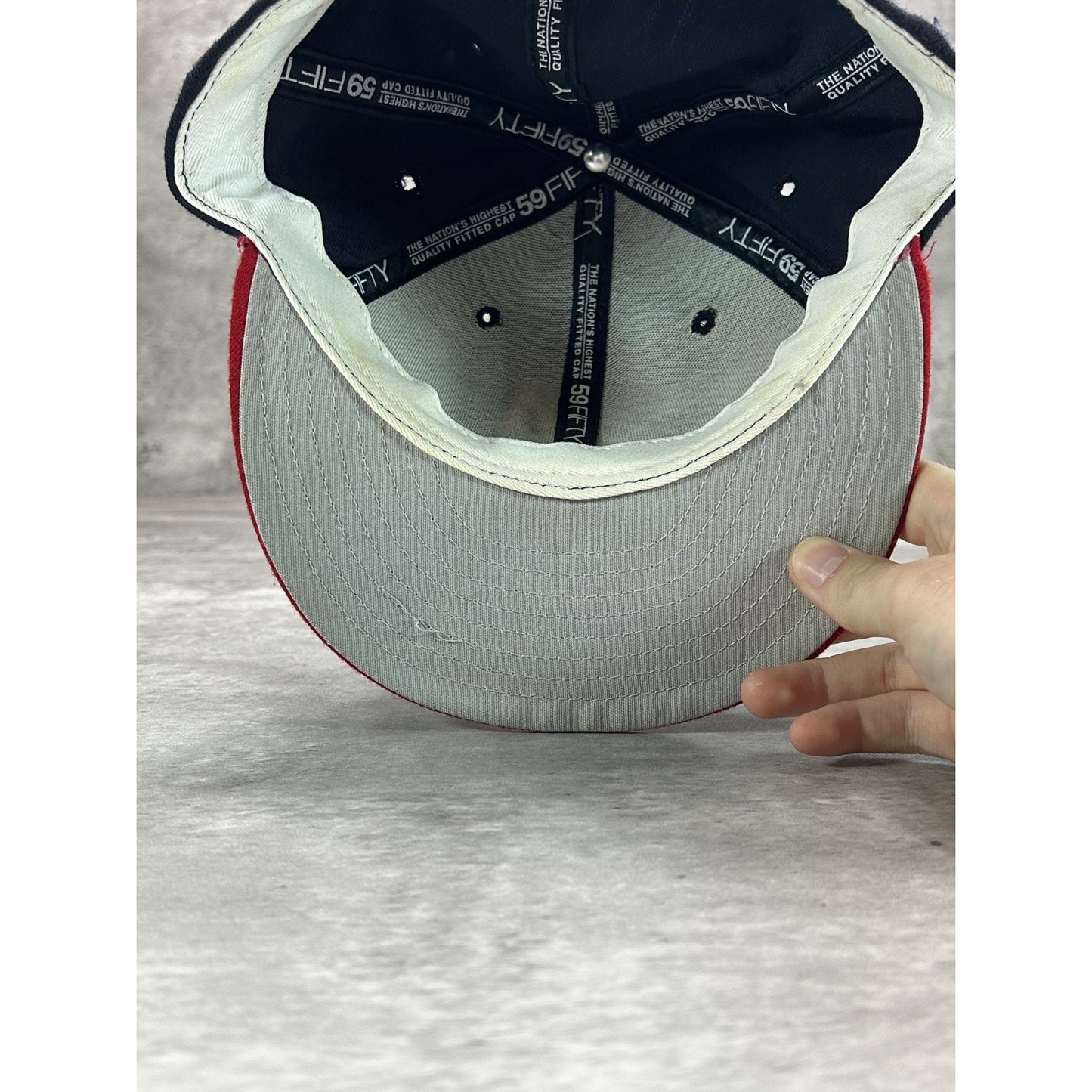 Atlanta Braves MLB Embroidered Logo Baseball Fitted Hat 7 3/8 Navy/Red