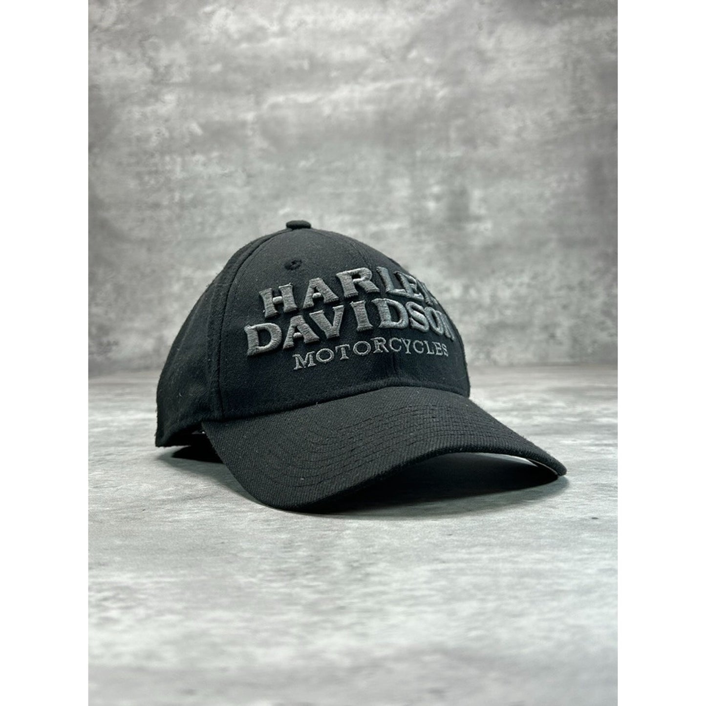 Vintage Harley Davidson Motorcycles Embroidered Spellout Fitted Hat S/M