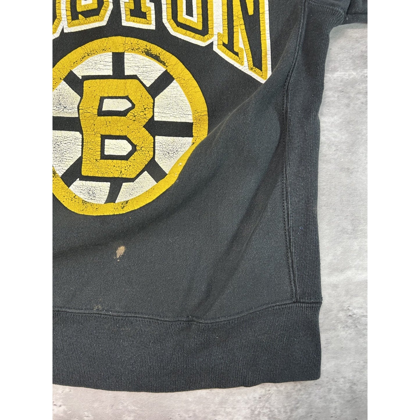 Vintage 90s Boston Bruins NHL Embroidered Spellout Logo Sweatshirt Size Small