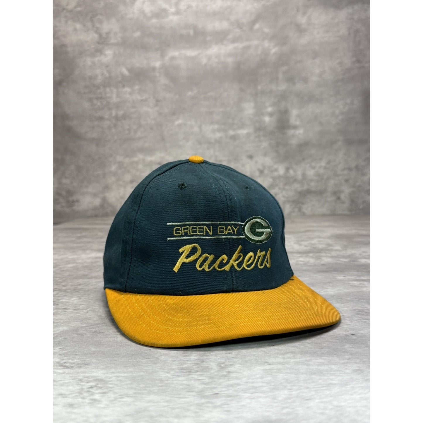 Vintage 90s Green Bay Packers NFL Embroidered Spellout Snapback Hat OSFA