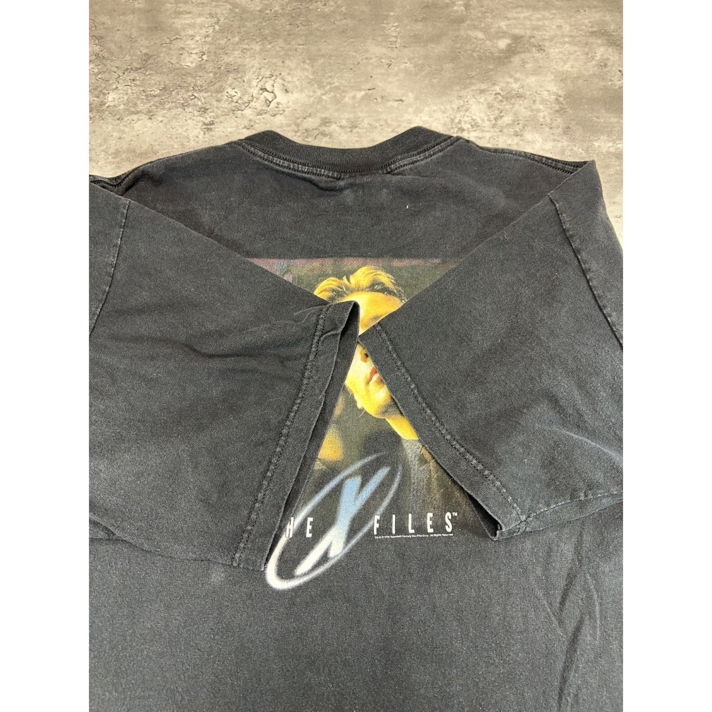 Vintage 1998 X-Files Embroidered TV Show Promo Graphic T-Shirt Size XL Black