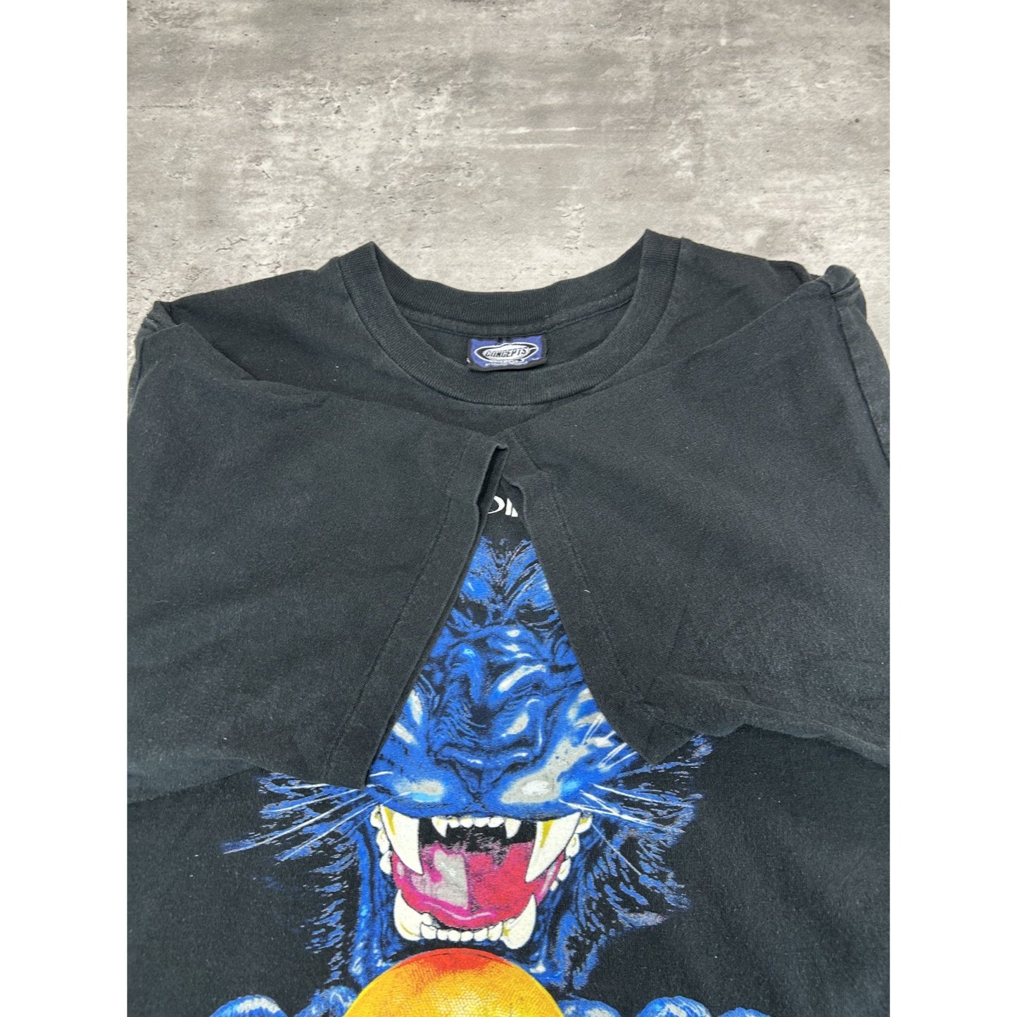 Vintage 90s Kentucky Wildcats NCAA Basketball Cartoon Graphic T-Shirt Size XL