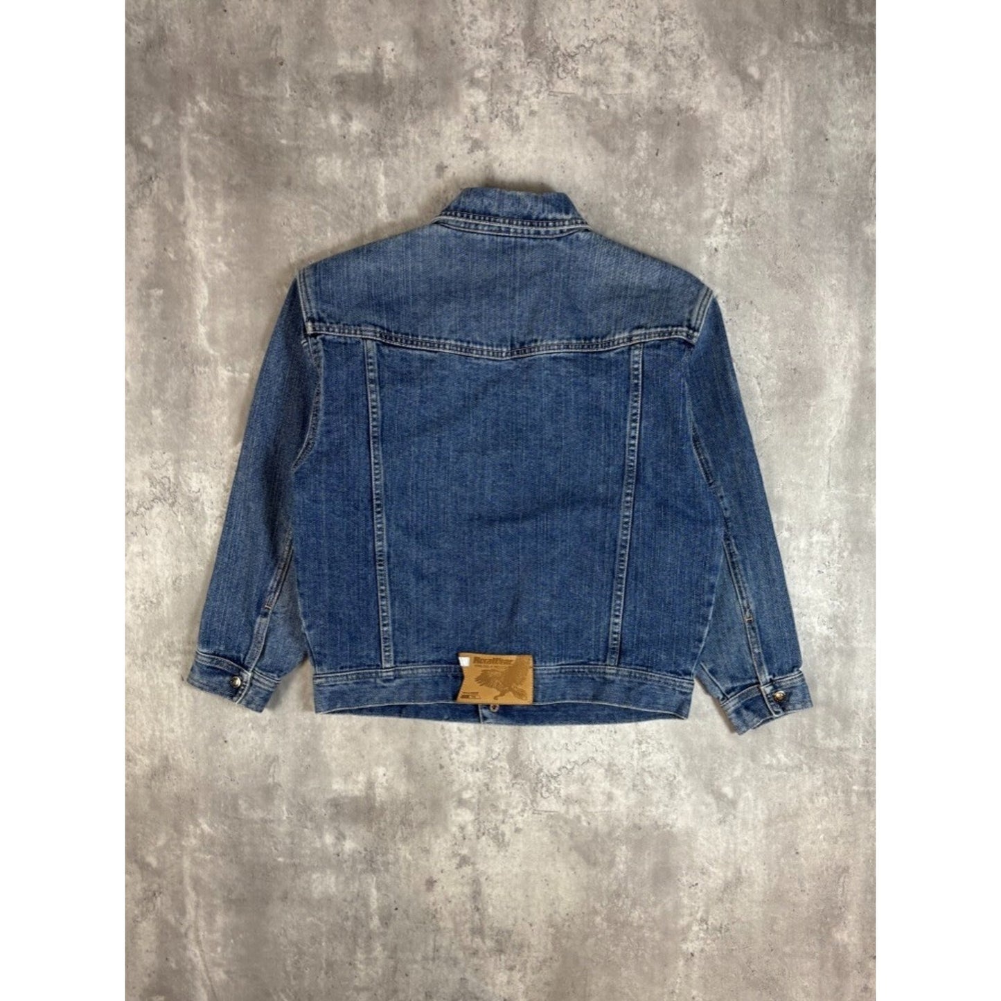 Vintage Y2K Rocawear Denim Goods Medium Wash Trucker Jacket Size XS