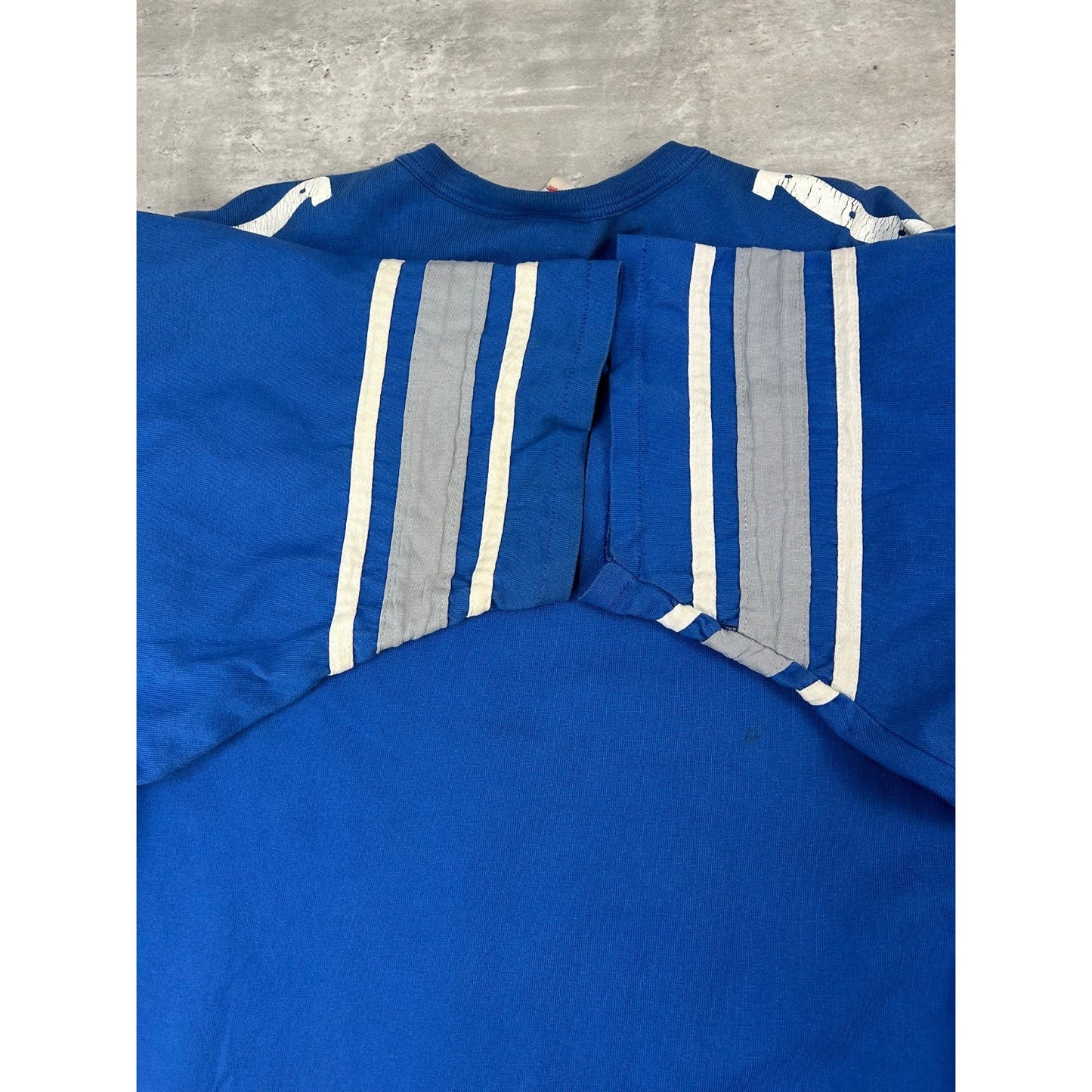 Vintage 1995 Indianapolis Colts NFL Graphic T-Shirt Style Jersey Size Large