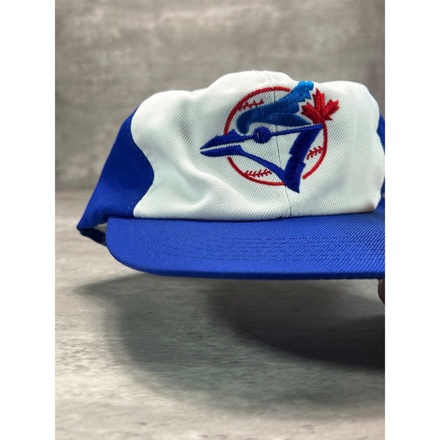 Vintage 90s Toronto Blue Jays MLB Embroidered Logo Snapback Hat OSFA YOUTH