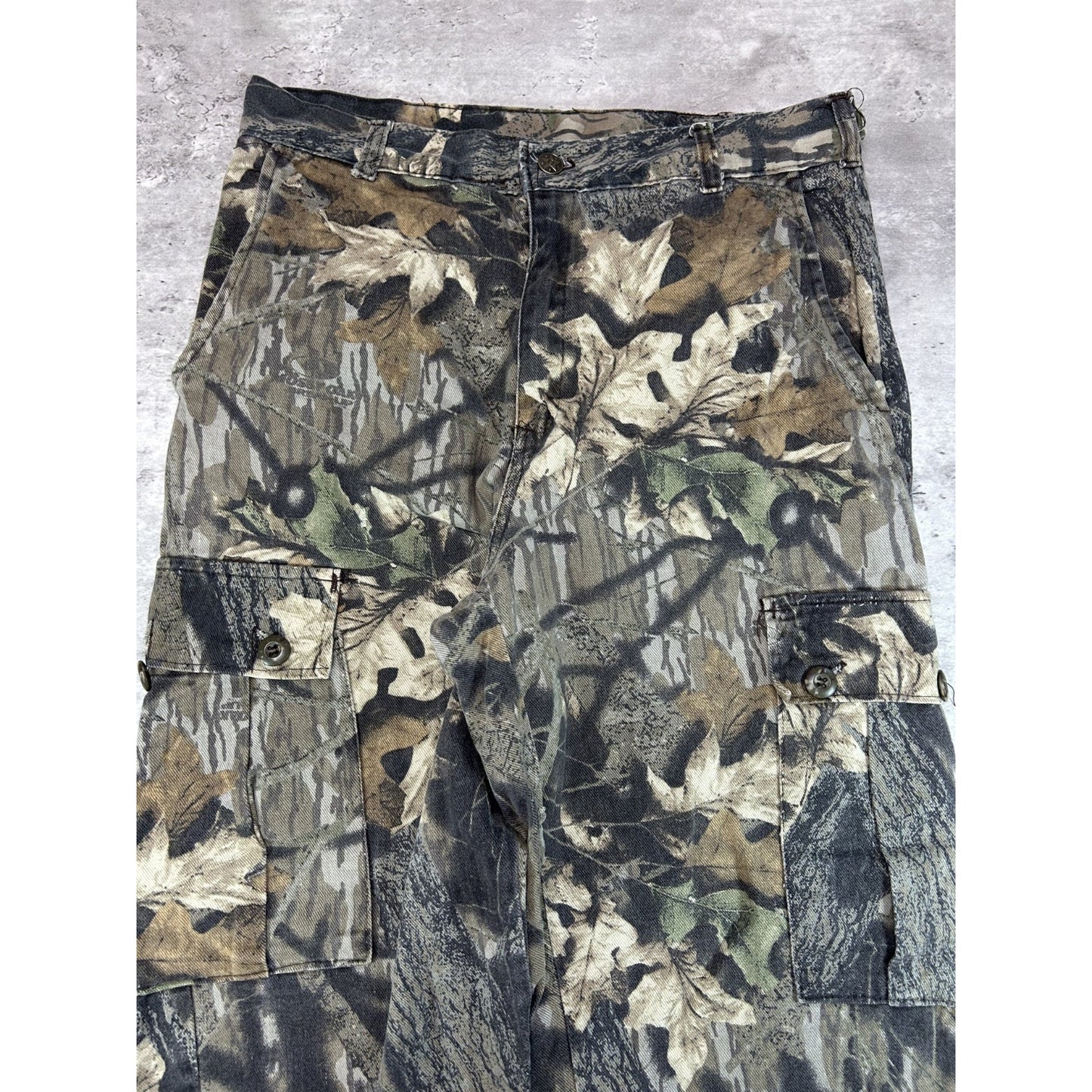 Vintage Mossy Oak Tree Camo Hunting Cargo Pants Size 32