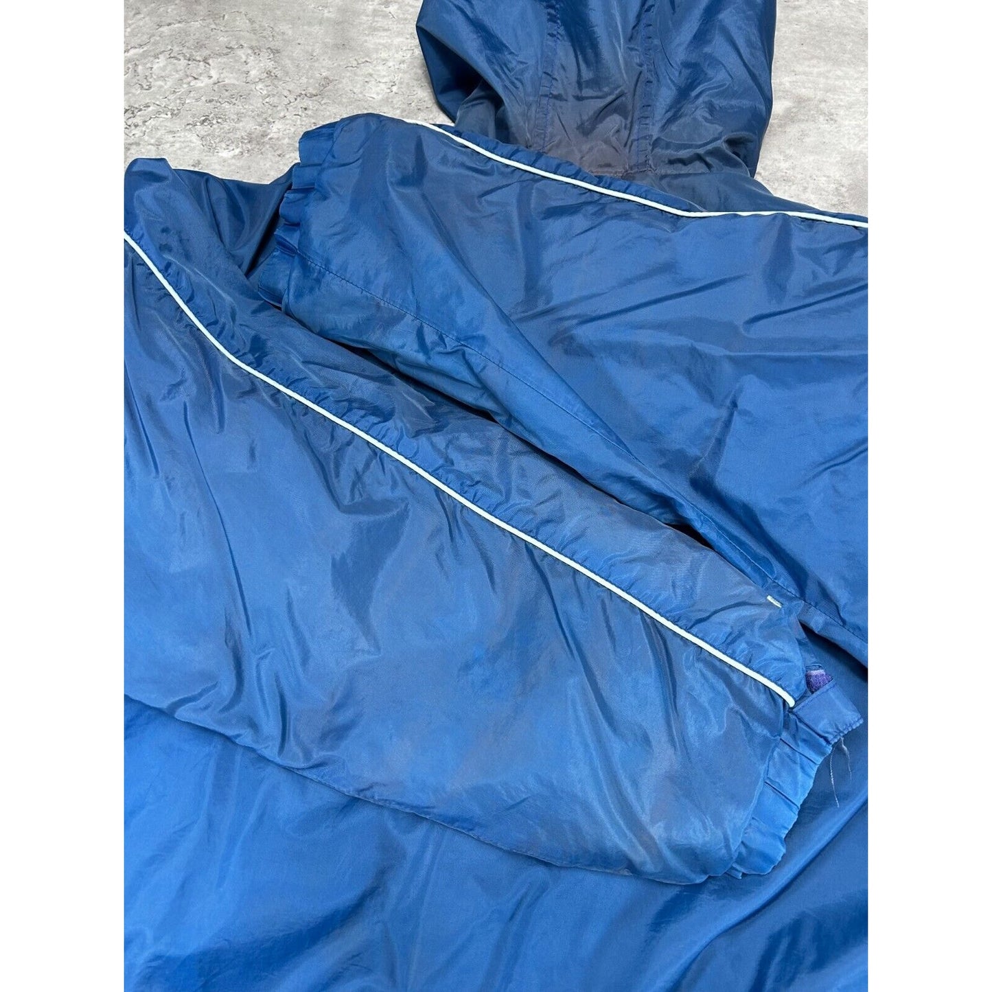 Vintage Indianapolis Colts NFL Fleece Lined Nylon Hooded Football Jacket Size XL