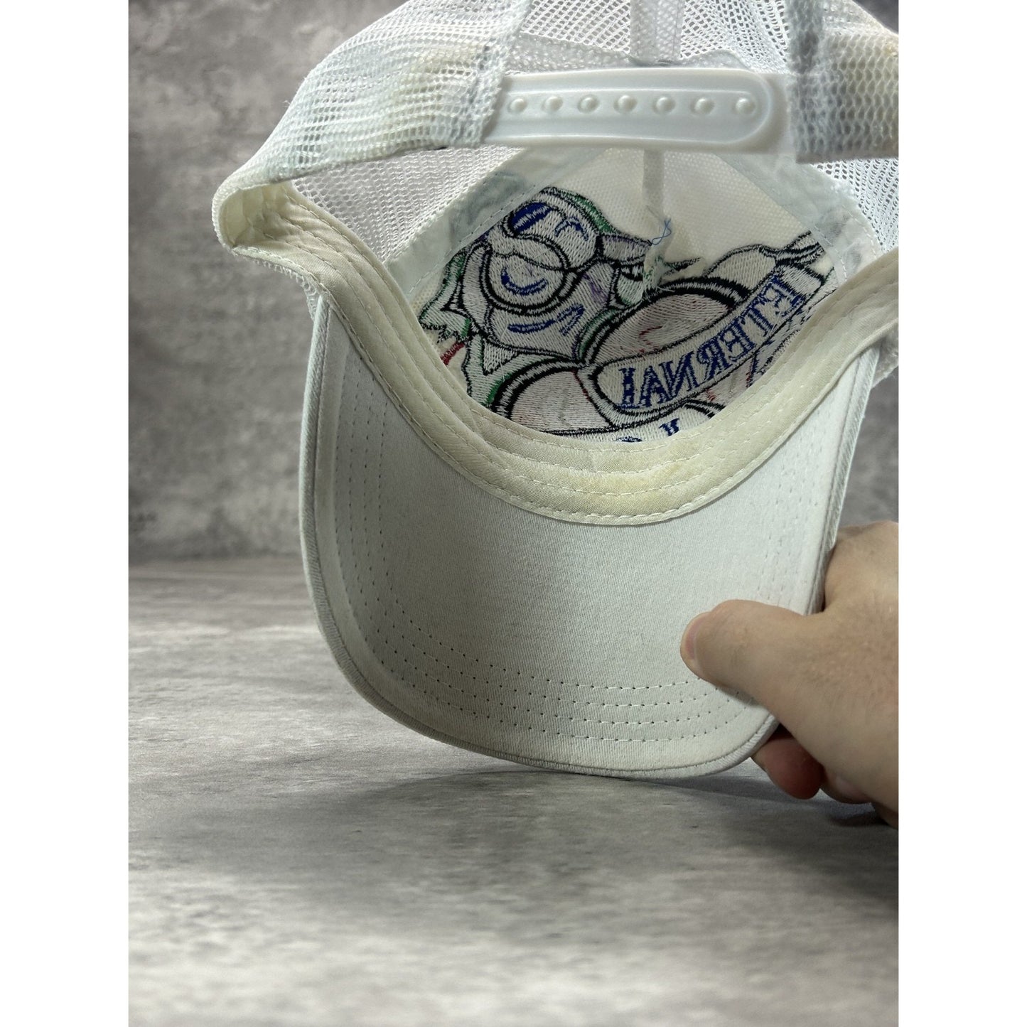 VTG Y2K Ed Hardy Eternal Love Bedazzled Embroidered Trucker Snapback Hat OSFA