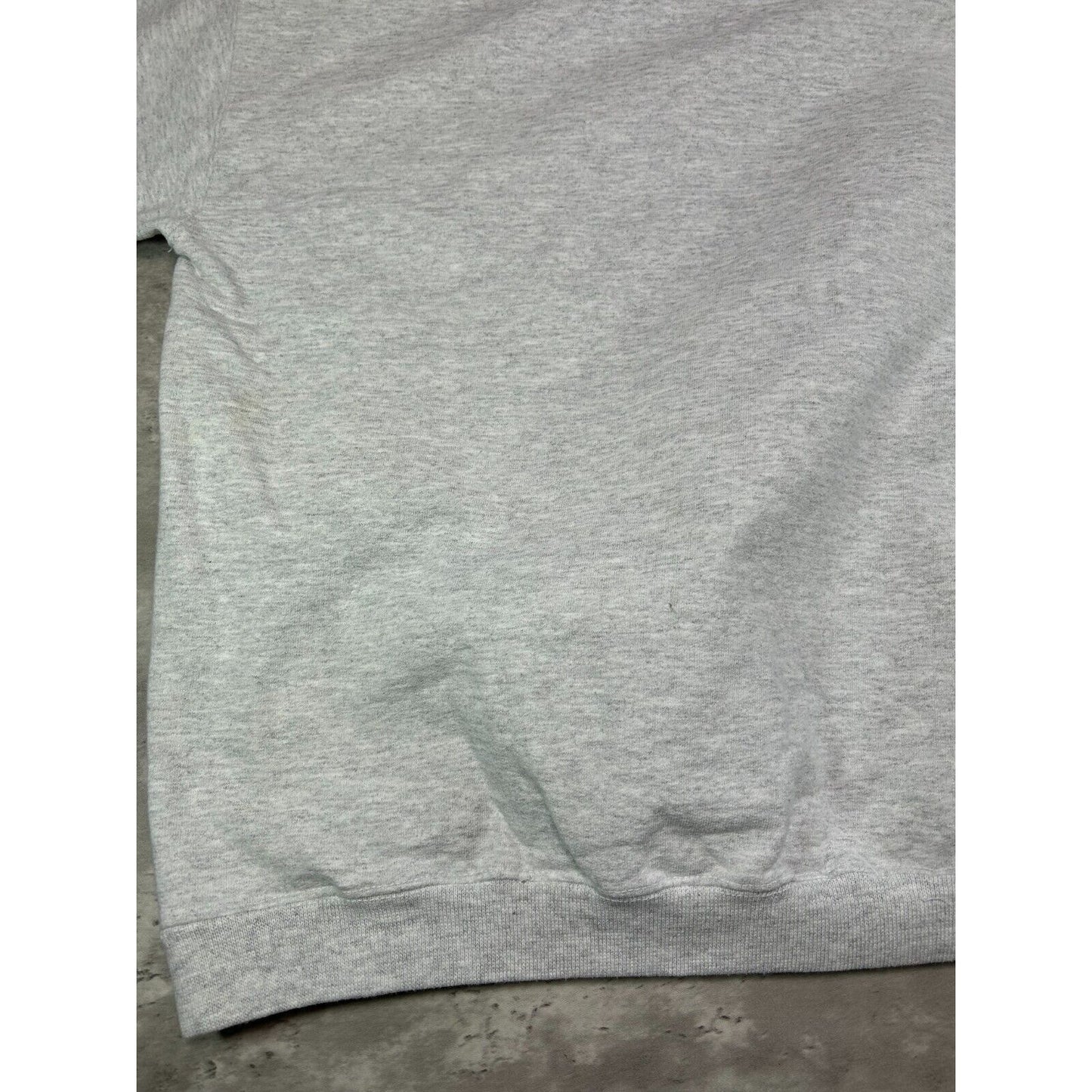 Vintage 90s St. Cloud State Huskies NCAA Collegiate Spell Out Sweatshirt Size XL