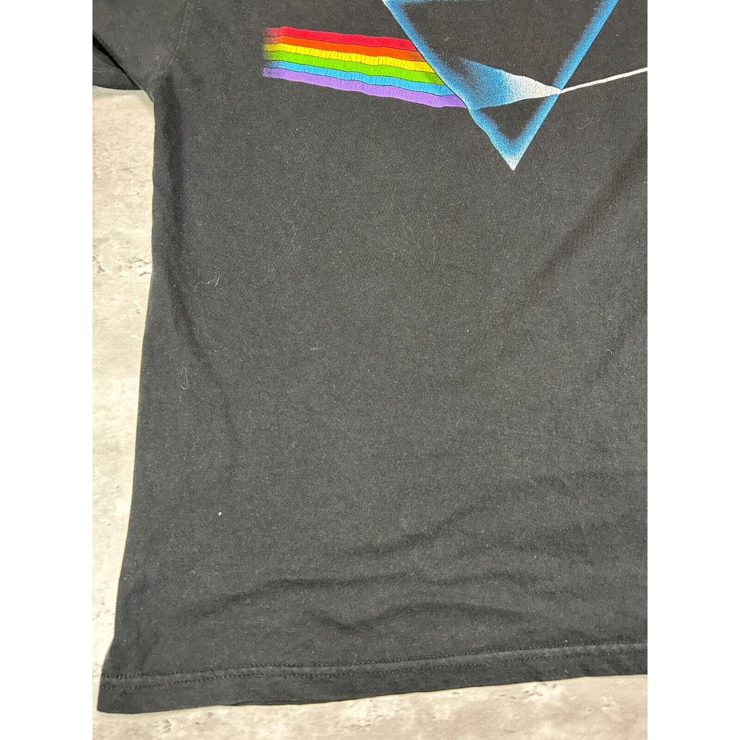 Vintage 2001 Pink Floyd Dark Side Of The Moon Rock Album T-Shirt Size Large