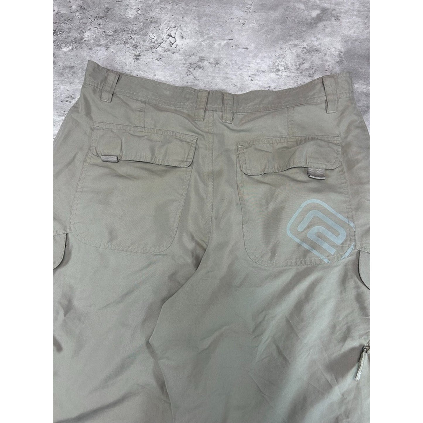 Vintage R2 Tactical Multi Pocket Nylon Cargo Shorts Size 34 Beige