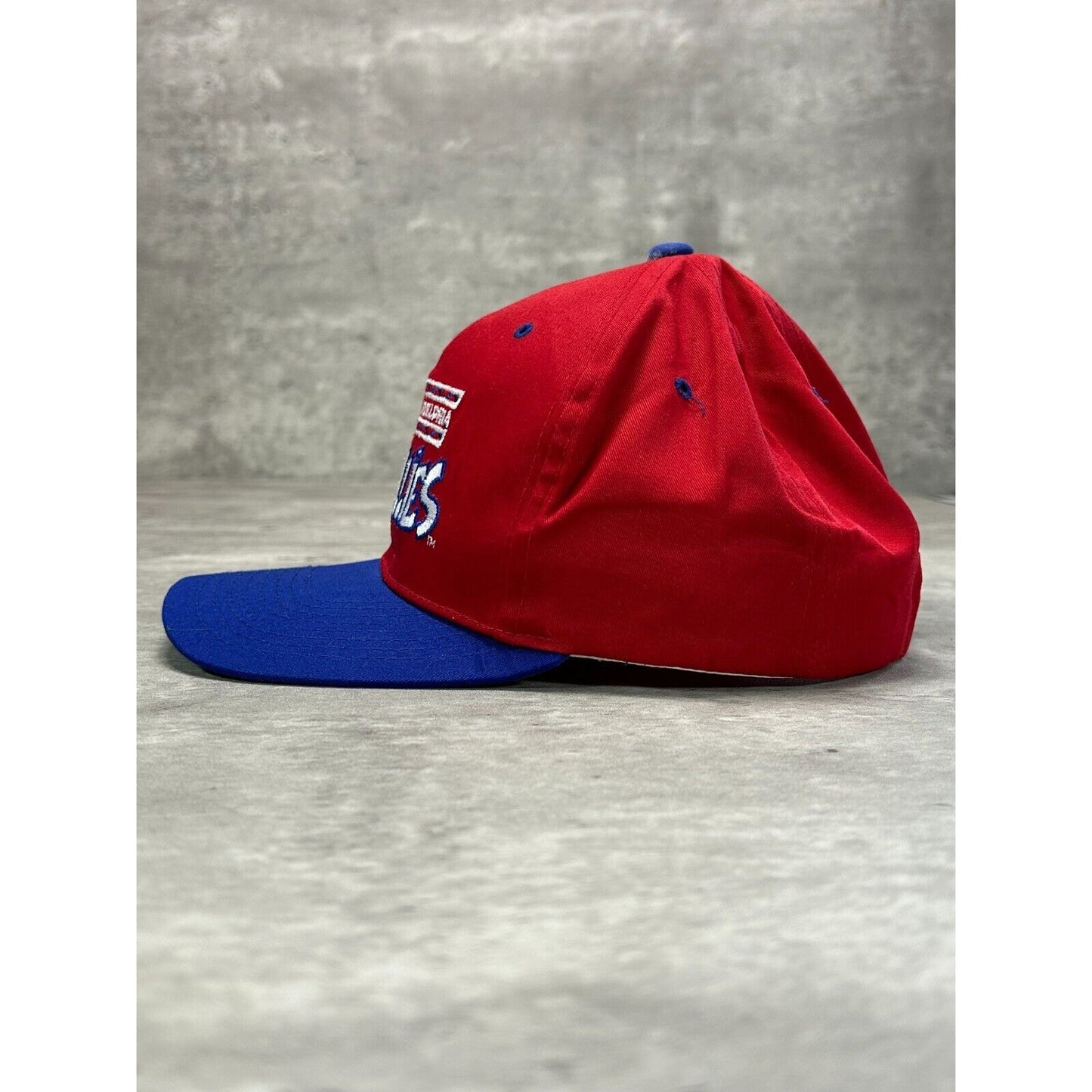Vintage 90s Philadelphia Phillies MLB Embroidered Spell Out Snapback Hat OSFA