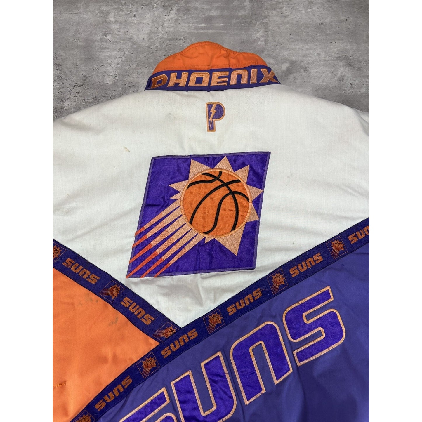 Vintage 90s Phoenix Suns NBA Embroidered Full Zip Nylon Jacket Size Large