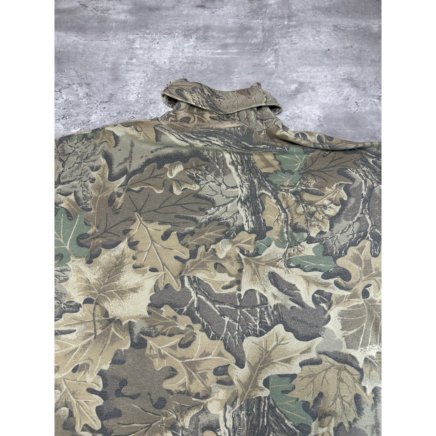 Vintage 90s Redhead Tree Camo Hunting Turtleneck Sweatshirt Size XL