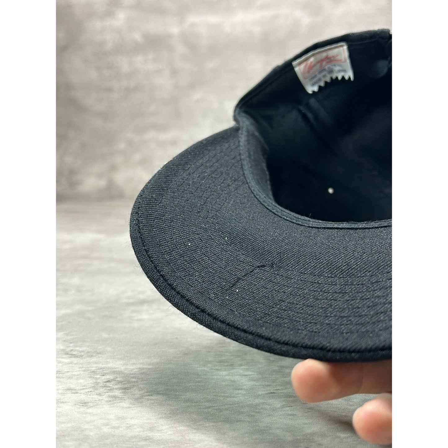 Vintage Moosejaw Embroidered Spellout Logo Snapback Hat OSFA Black