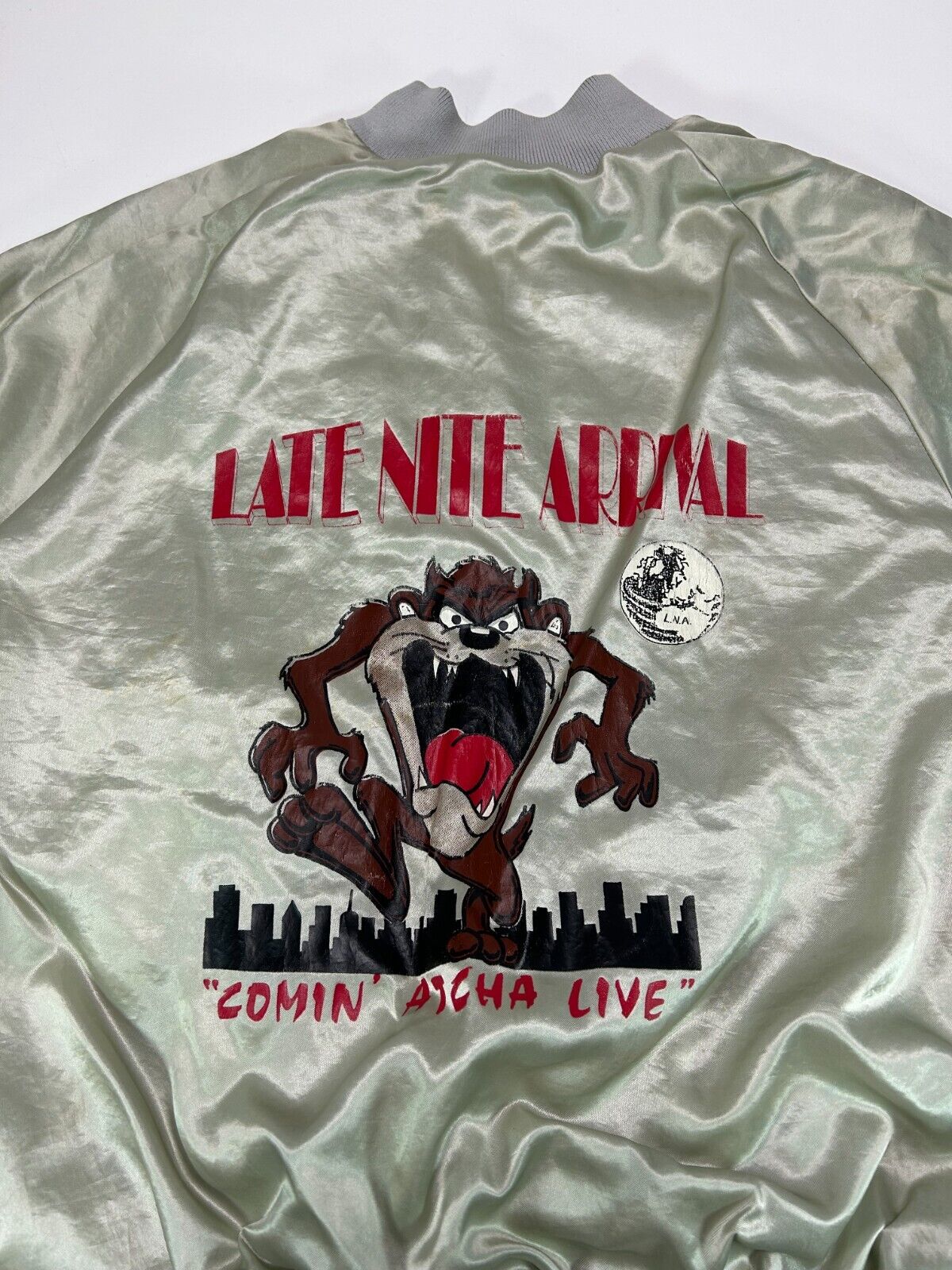 Vintage 70s/80s Looney Tunes Taz Satin Full Zip Bomber Jacket Size Medium Gray