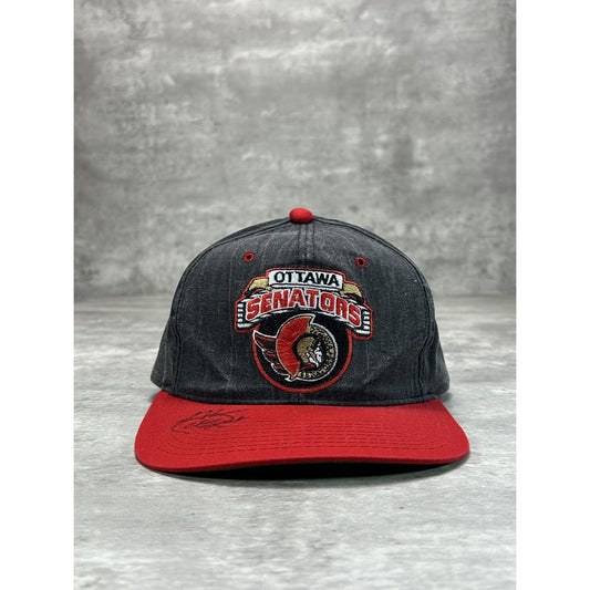 Vintage 90s Ottawa Senators NHL Embroidered Logo Starter Snapback Hat OSFA