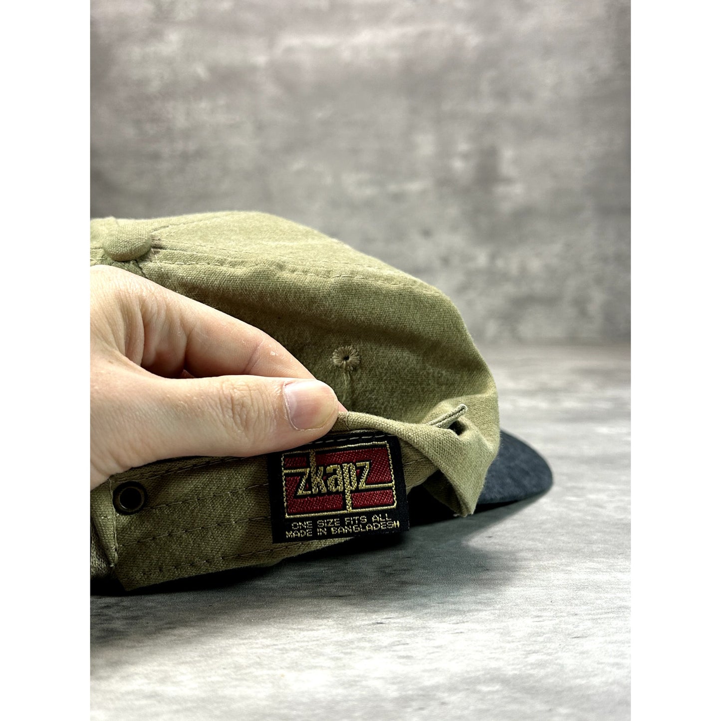Vintage 90s Minnesota Bound Embroidered Labrador Dog Graphic Strapback Hat OSFA
