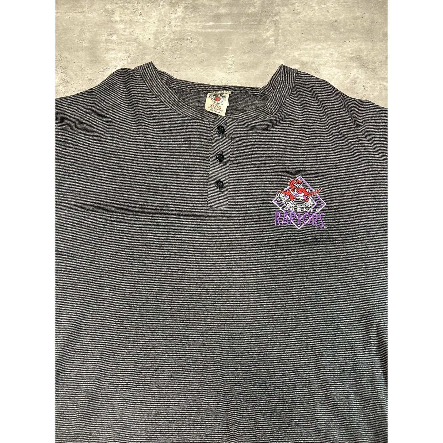 Vintage 90s Toronto Raptors NBA Embroidered 1/4 Button Long Sleeve T-Shirt Sz XL