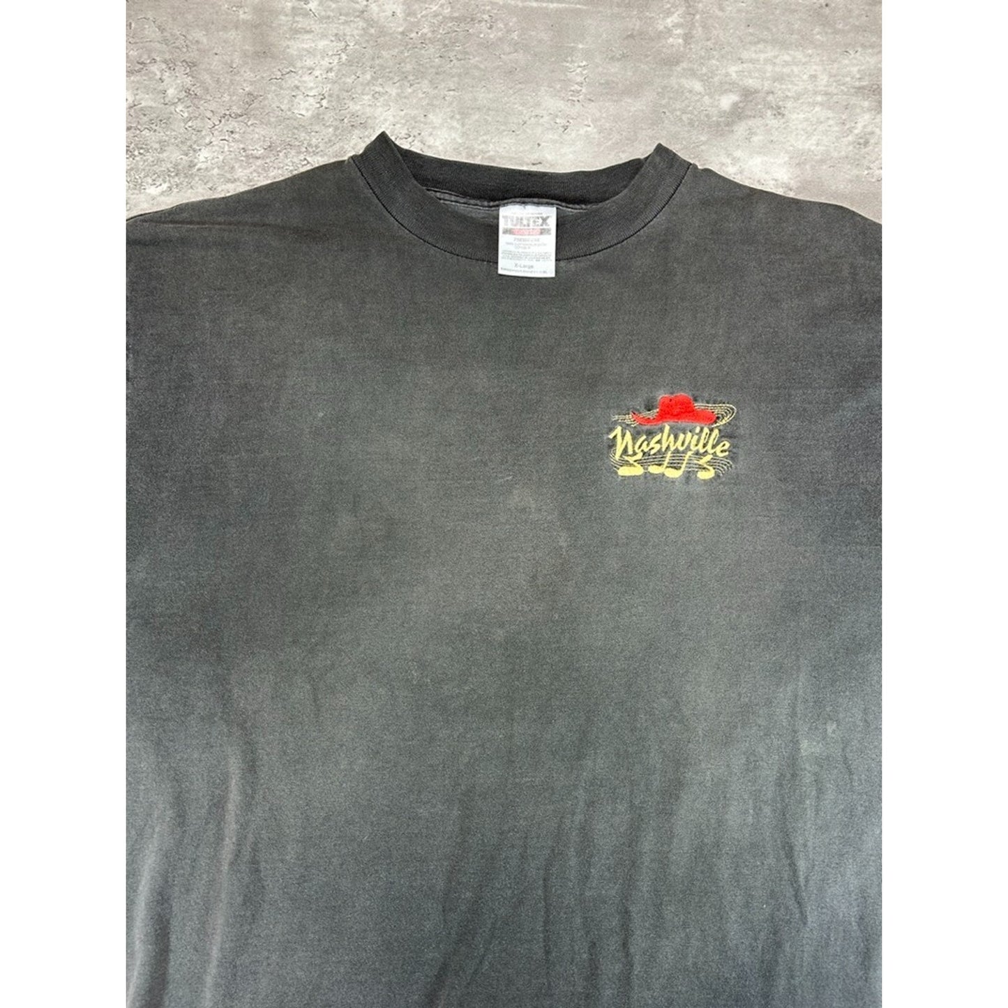 Vintage 90s Nashville Embroidered Spellout Destination T-Shirt Size XL Black