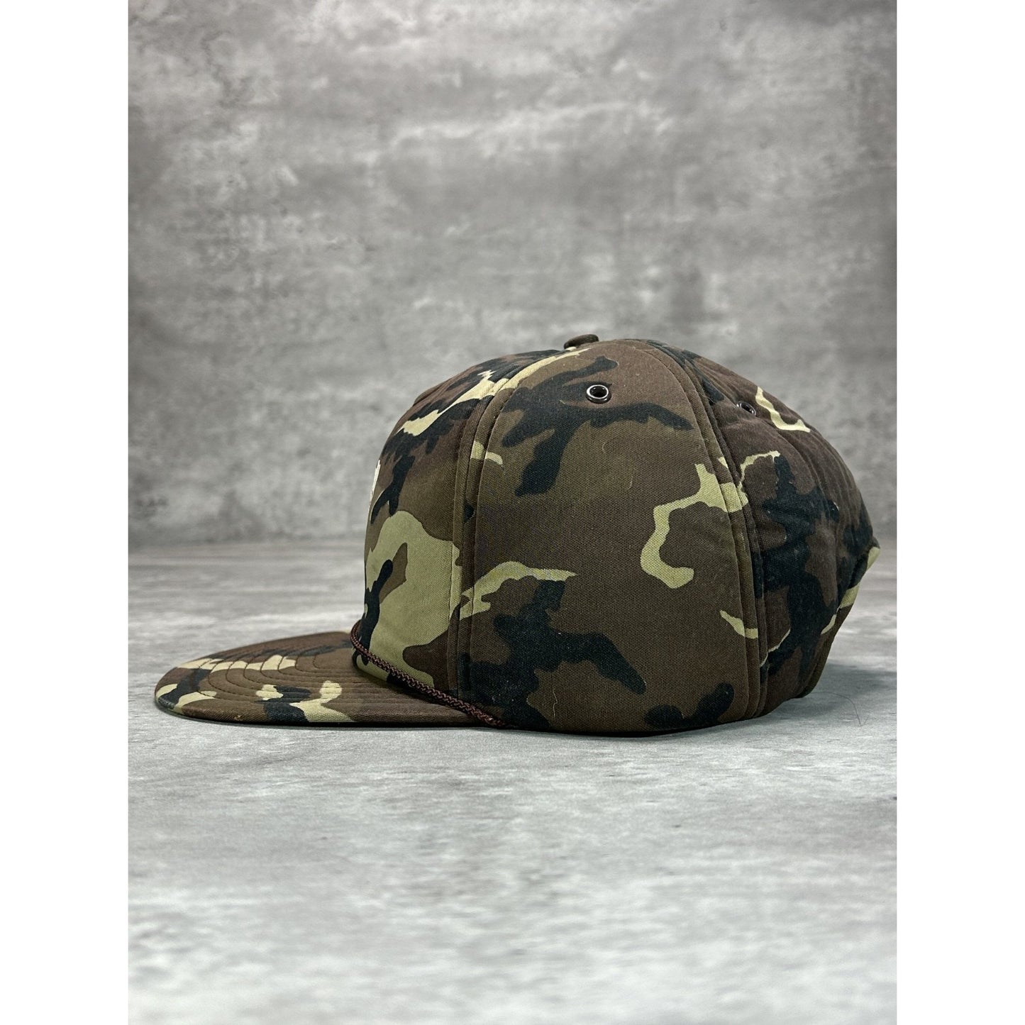 Vintage 1980s/90s Deer Graphic Hunting Camo Snapback Hat OSFA