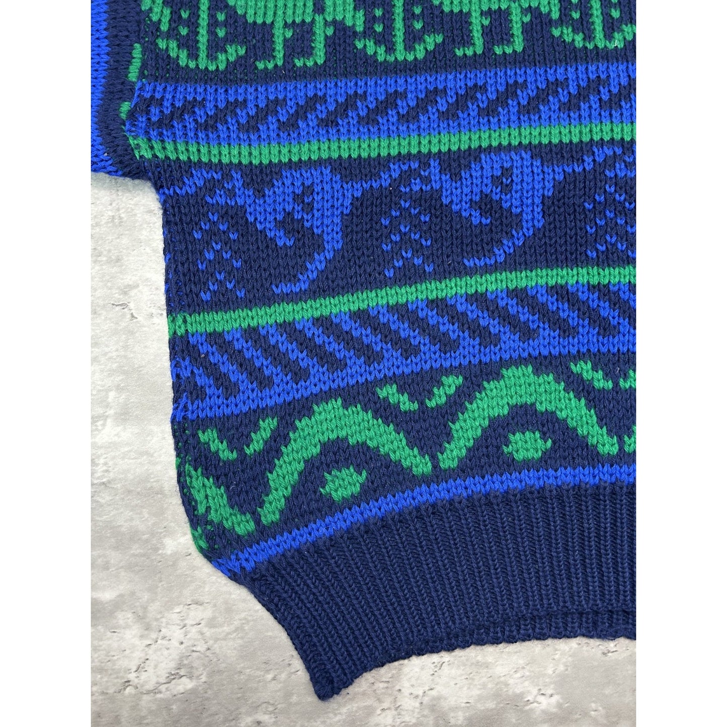 Vintage 90s Hysport Animal All Over Print Striped Pullover Knit Sweater Sz Large