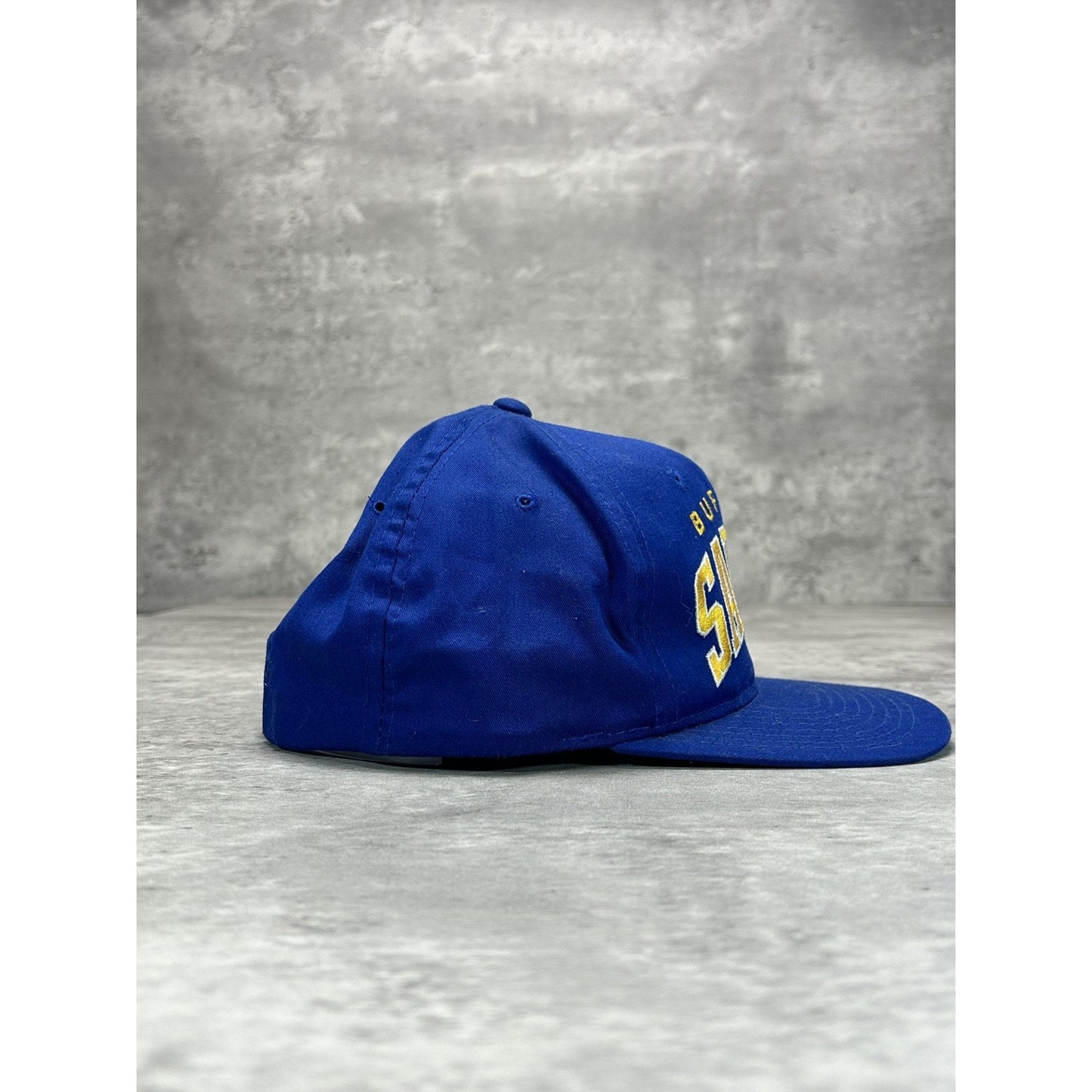 VTG 90s Buffalo Sabres NHL Starter Embroidered Arc Spellout Snapback Hat OSFA