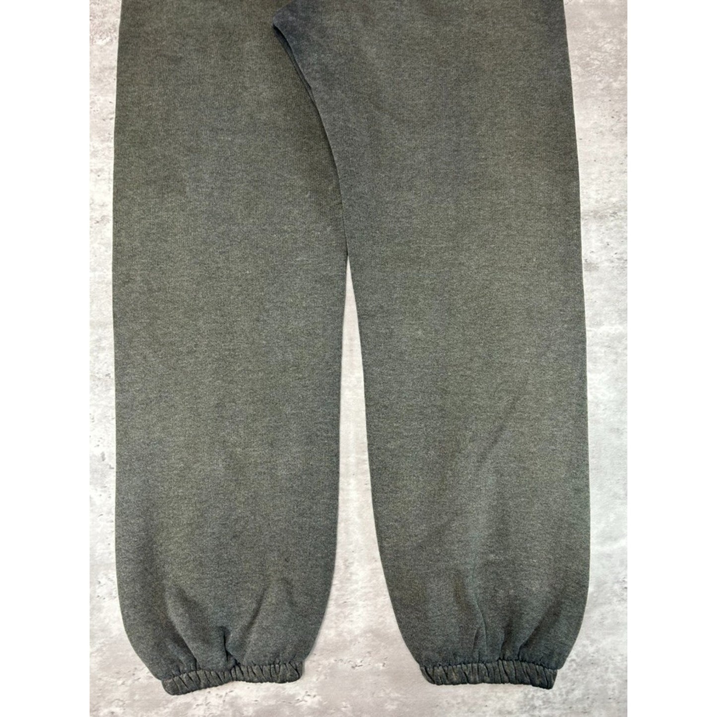 Vintage 90s Oakland Raiders NFL Graphic Logo Football Sweat Pants Size Medium