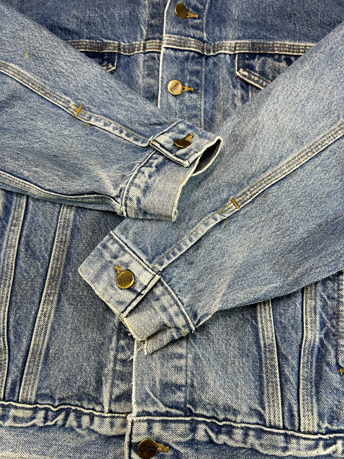 Vintage Carhartt Light Wash Denim Work Wear Trucker Jacket Size Large