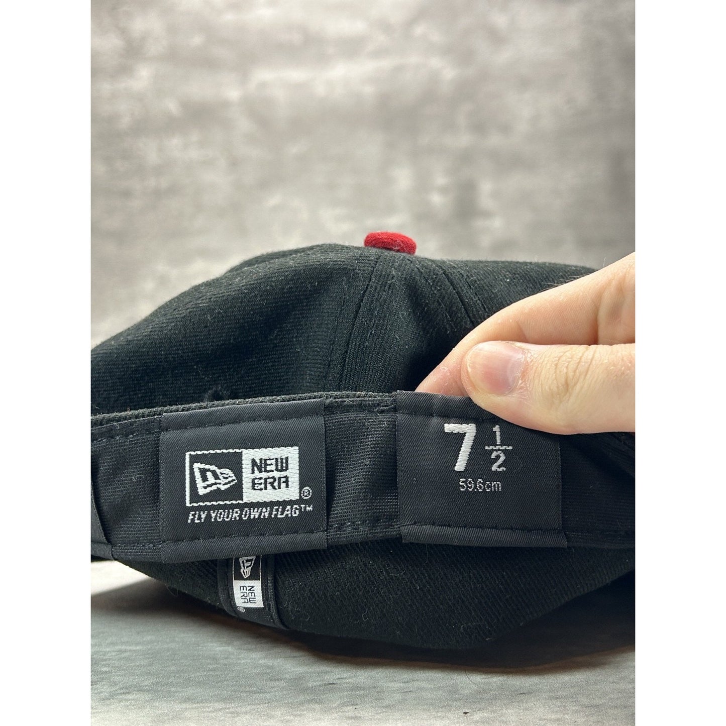 Rochester Red Wings MiLB Embroidered Logo Baseball Fitted Hat 7 1/2 Black