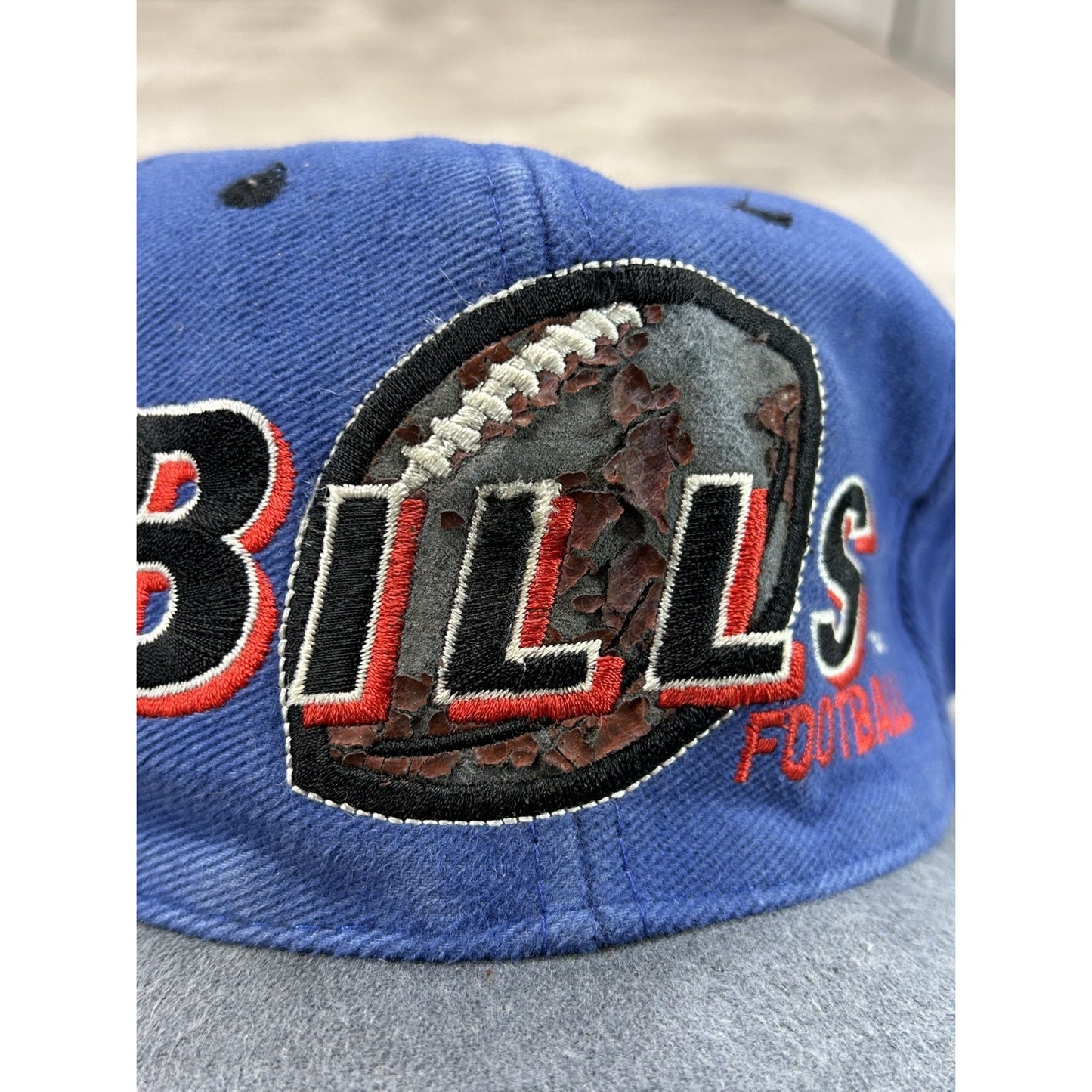 Vintage 90s Buffalo Bills NFL Embroidered Spellout Football Snapback Hat OSFA