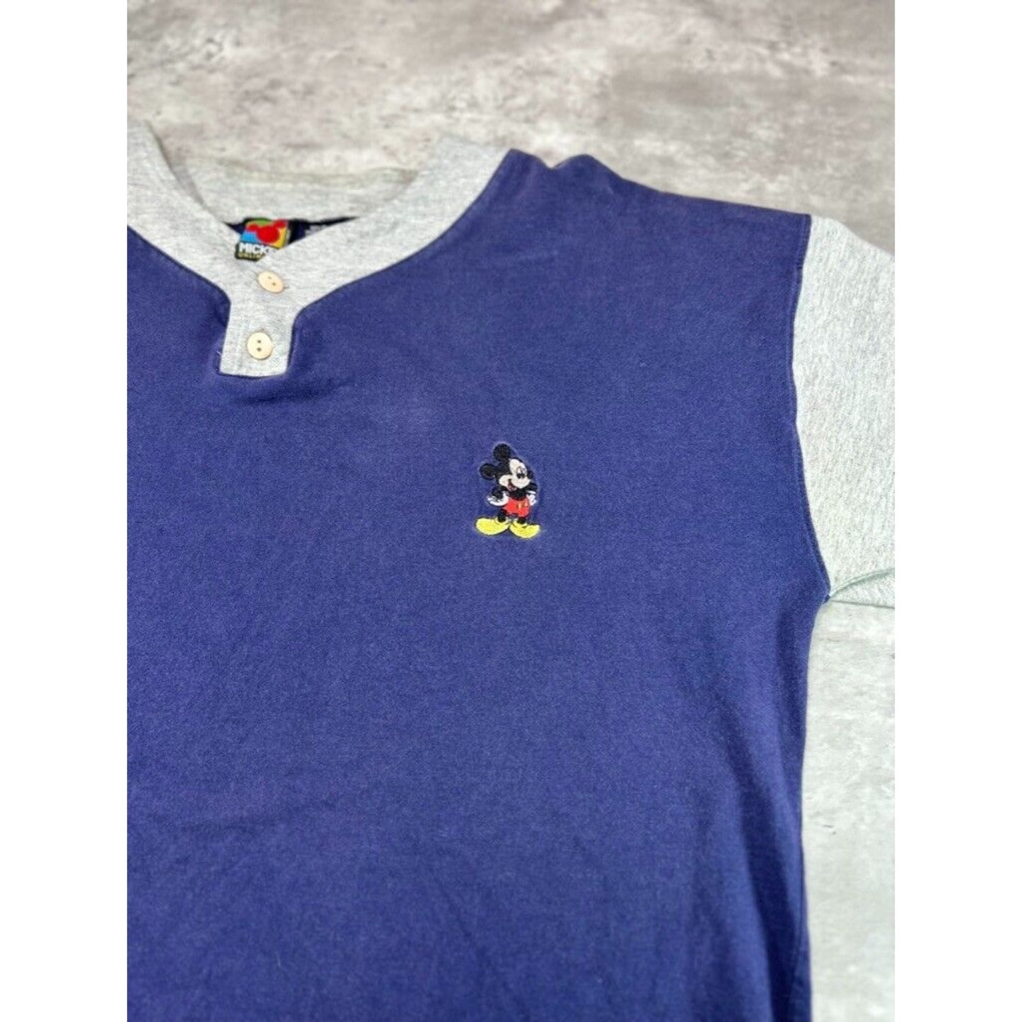 Vintage 90s Disney Micky Mouse Embroidered 1/4 Button T-Shirt Size Large