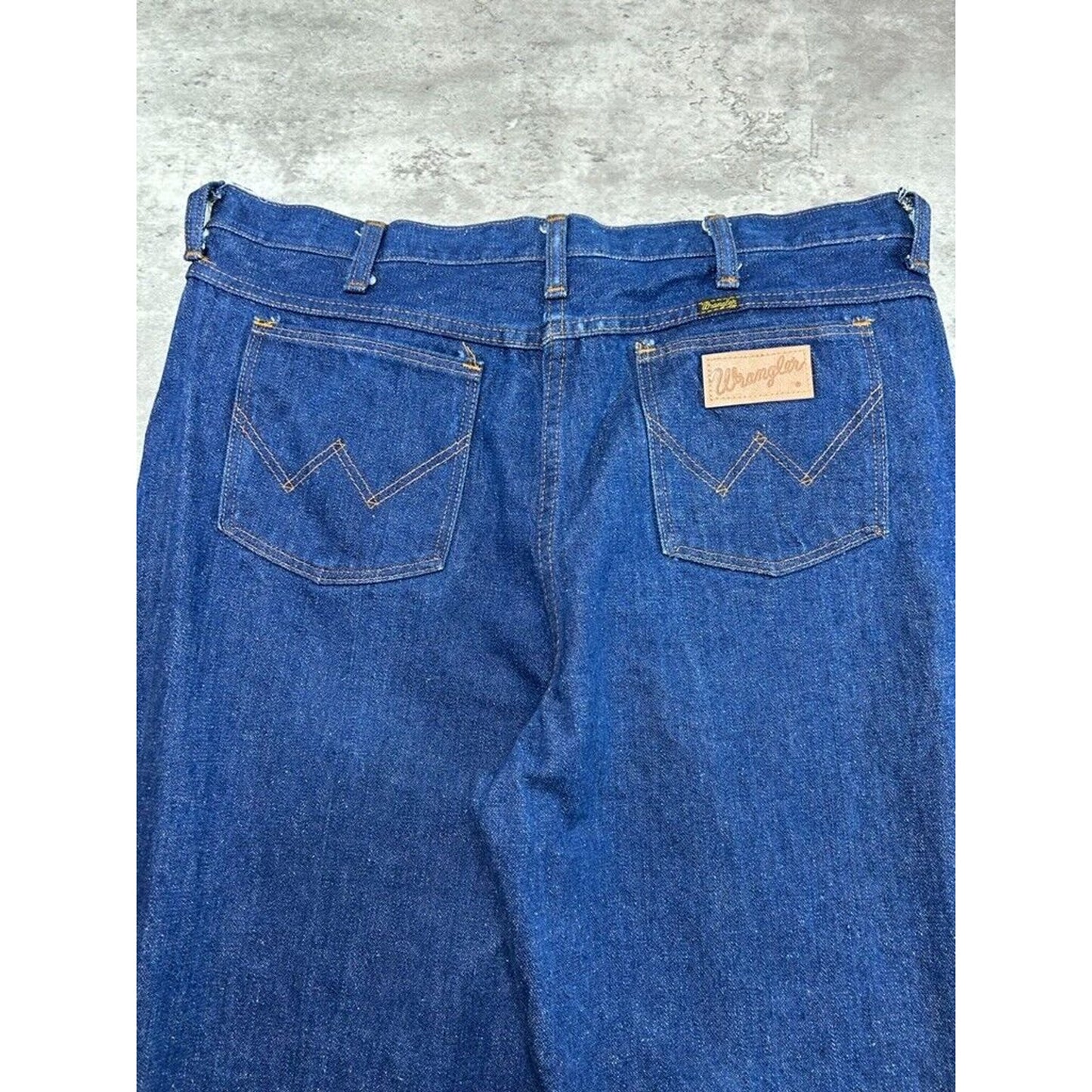 Vintage Wrangler Western Dark Wash Straight Leg Denim Pants Size 37 Blue