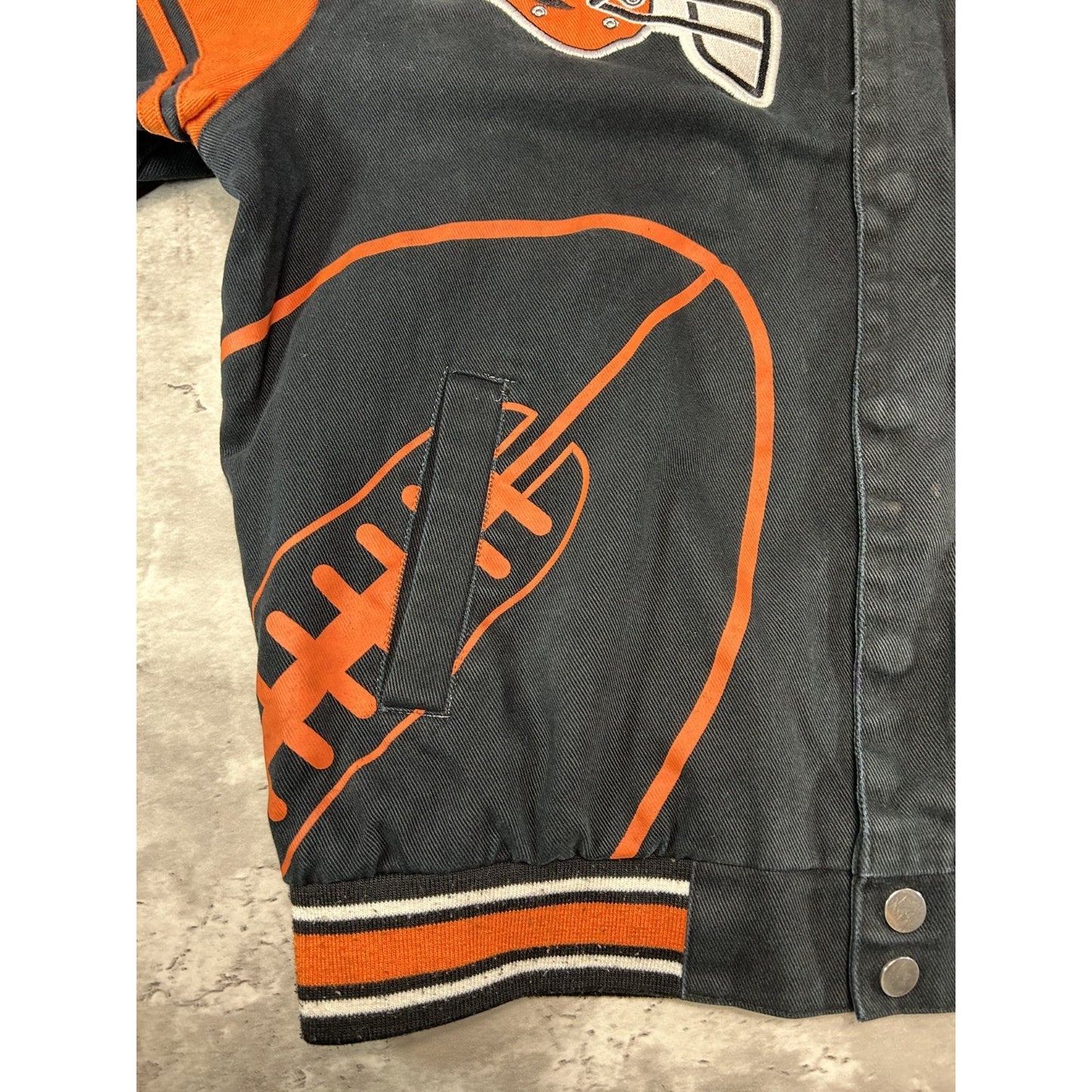 Cincinnati Bengals NFL Embroidered Logo Canvas Bomber Jacket Size Large