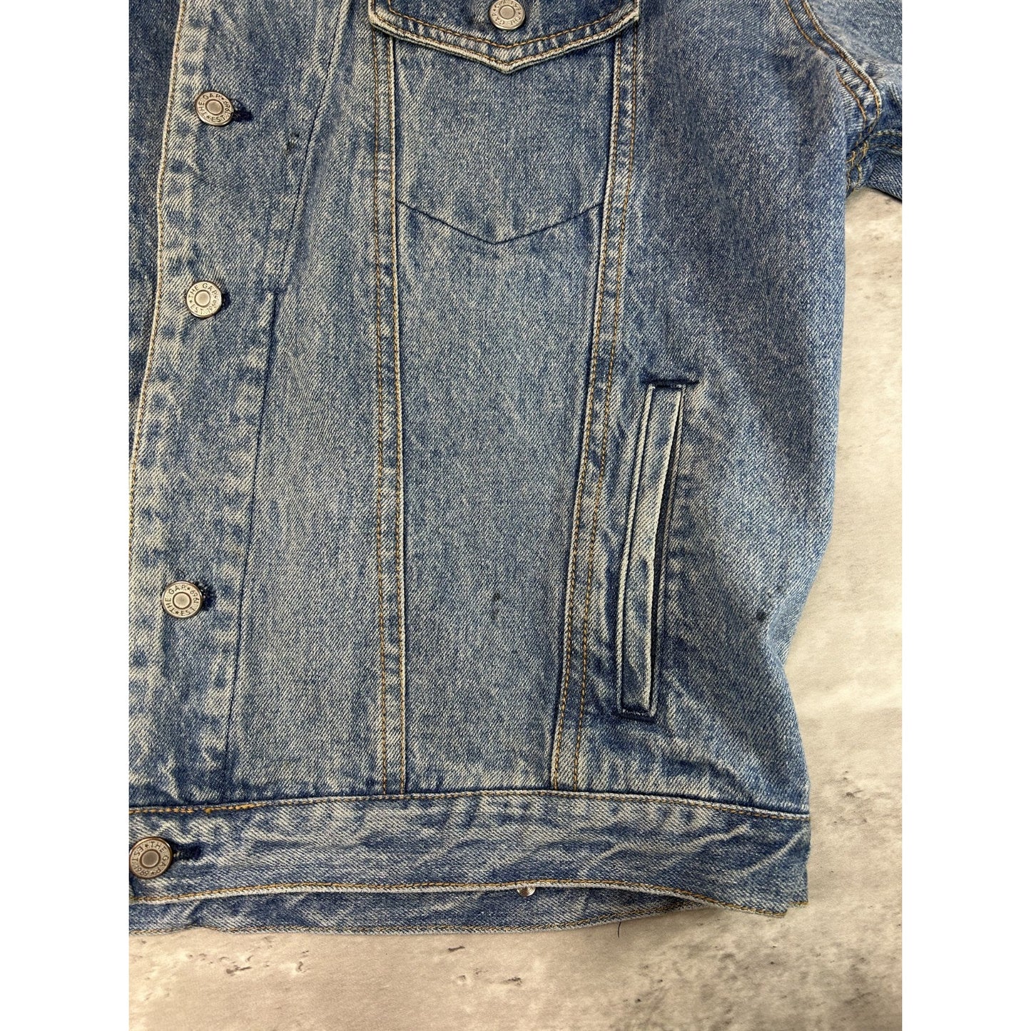 Vintage 90s GAP Denim Medium Wash Trucker Jacket Size Large Blue