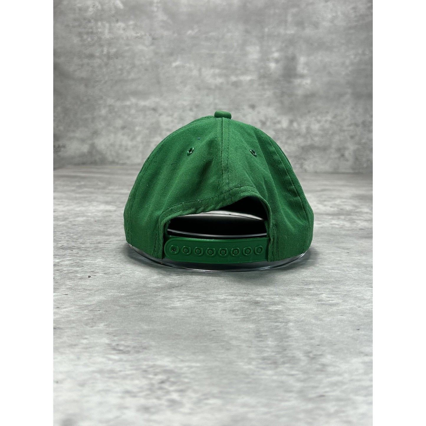 Vintage John Deere Tractors Embroidered Logo Snapback Hat OSFA YOUTH Green