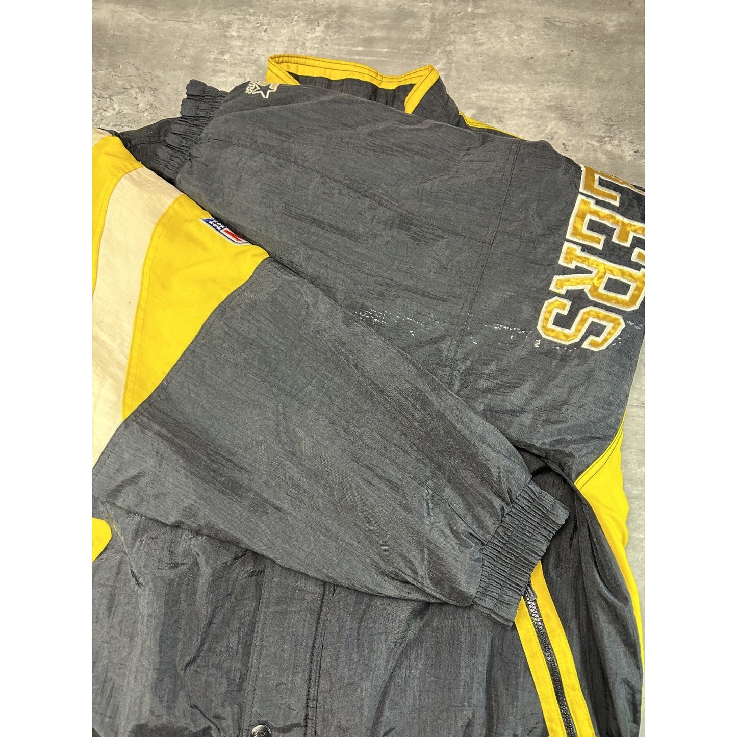 Vintage 90s Pittsburgh Steelers NFL Insulated Starter Split Back Jacket Size XL
