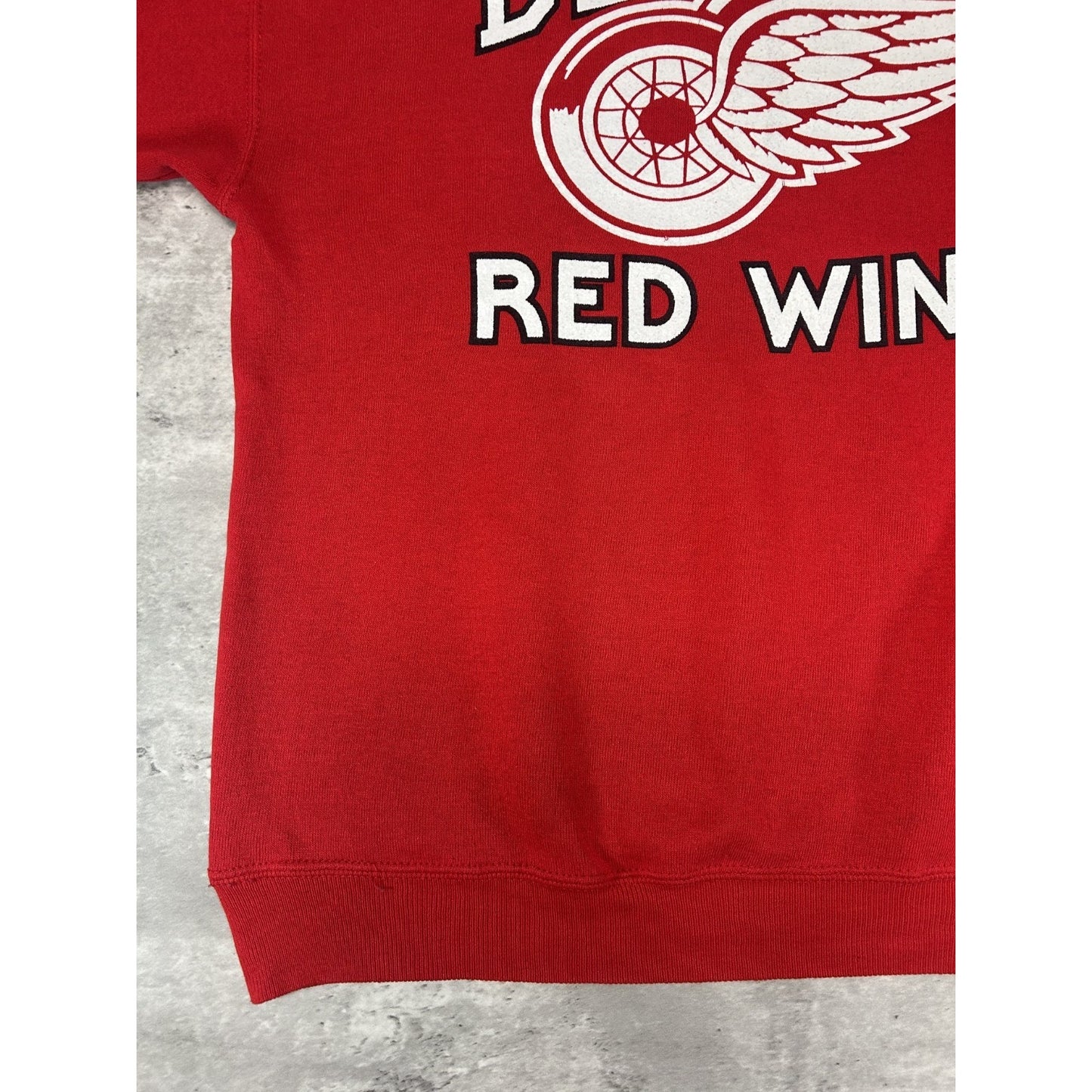 Vintage 80s Detroit Red Wings NHL Starter Spellout Graphic Sweatshirt Size Large