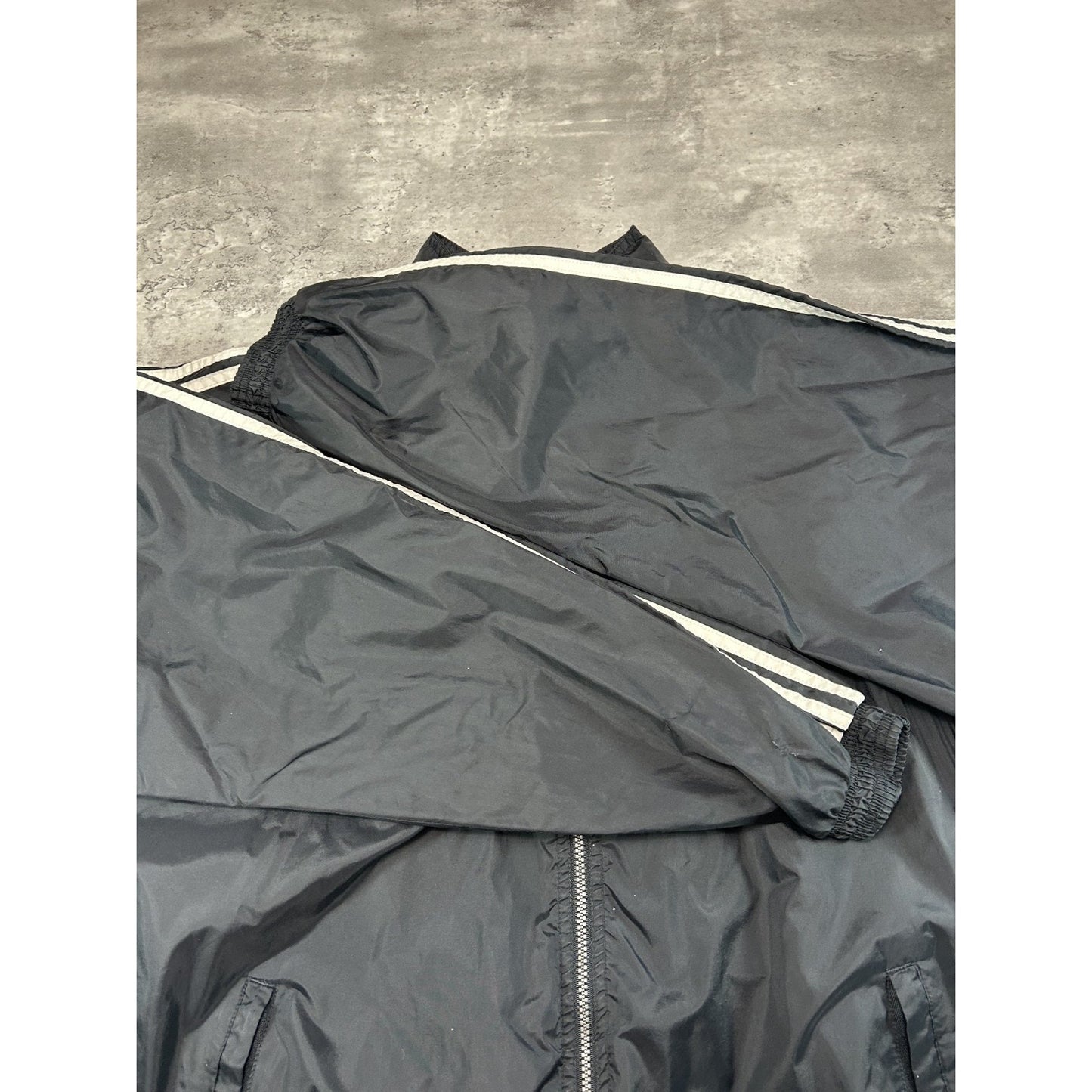 Vintage 90s Adidas Embroidered Logo Nylon Full Zip Windbreaker Jacket Size XL